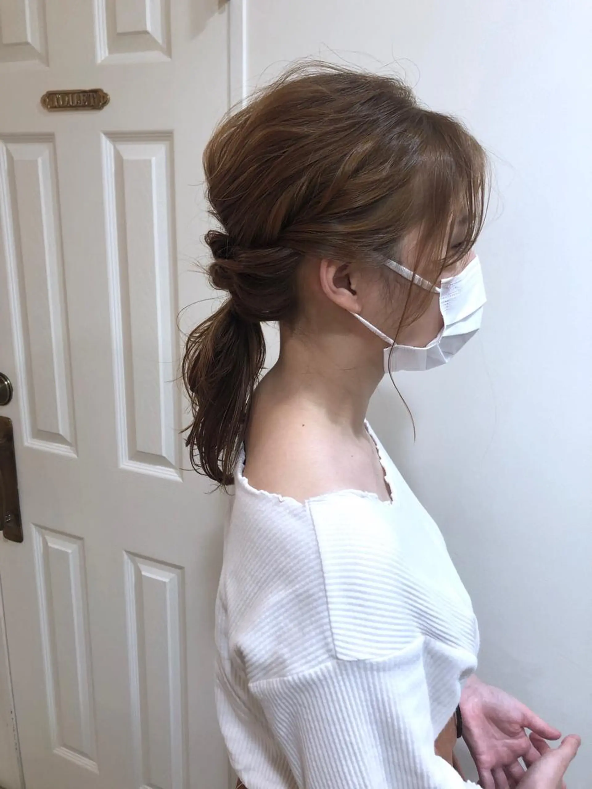 ミディアム カラー ヘアアレンジ MIOベージュカラー 柔らかいカラーのヘアスタイル
