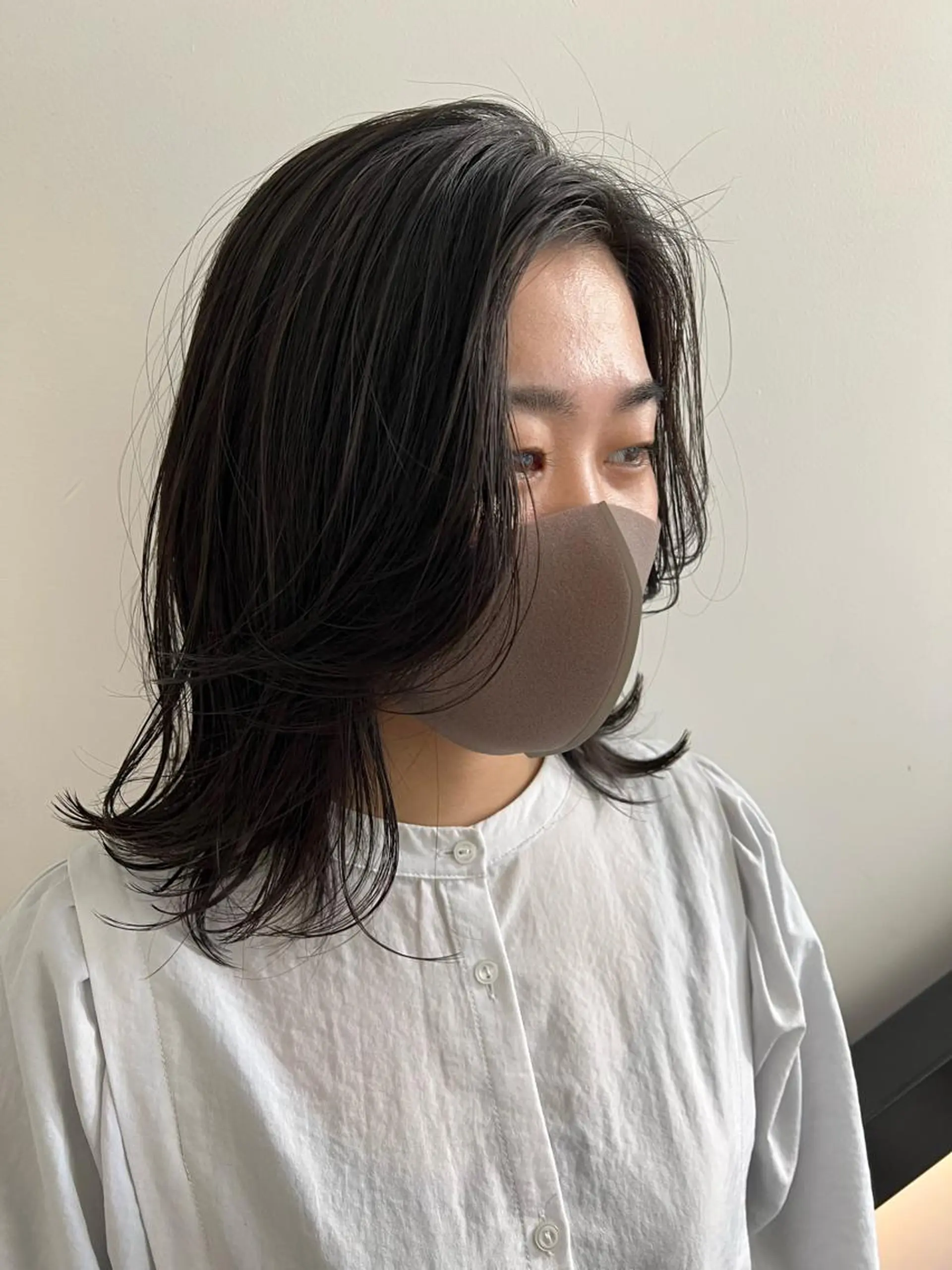 ミディアム レイヤーカット 【韓国ヘア・ネイル】 HINATA🍒のネイルデザイン