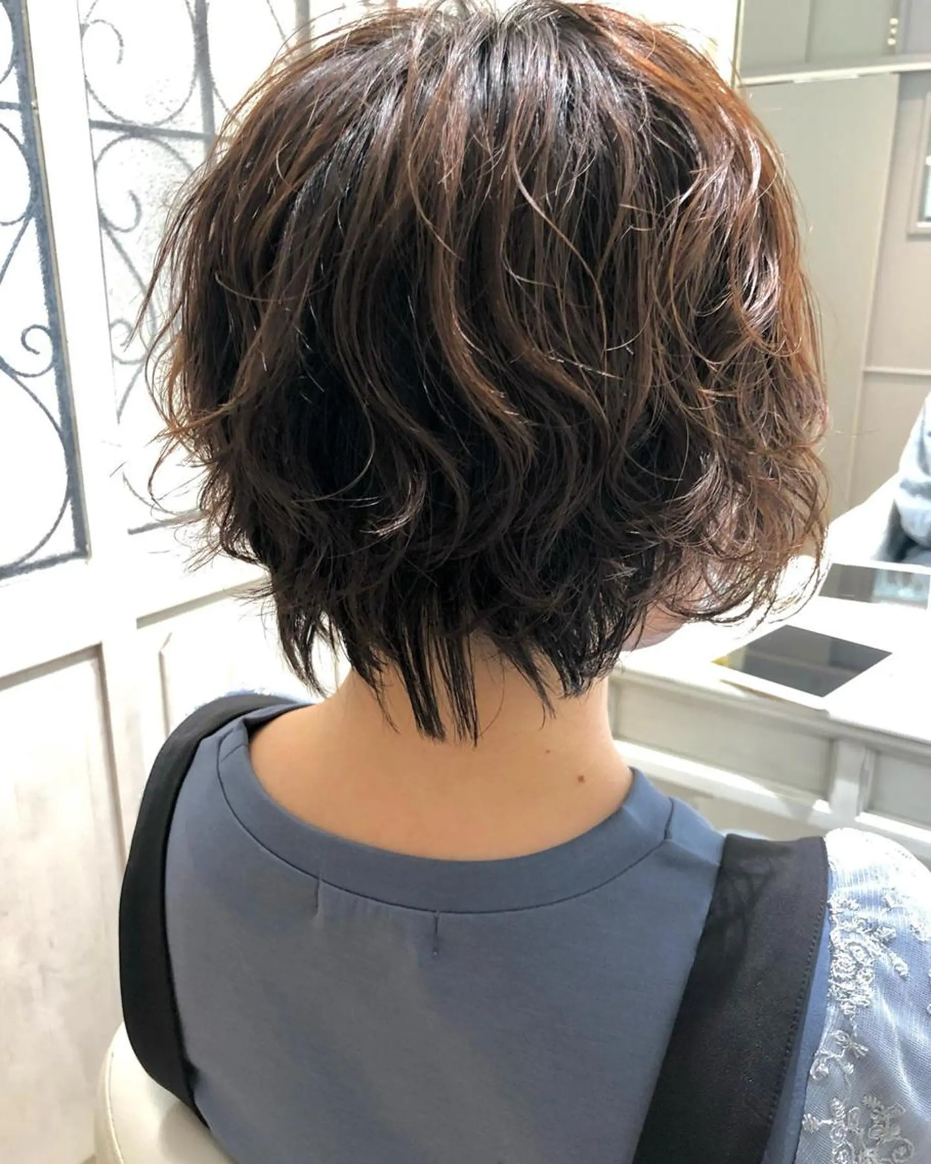 ミディアム カラー ミディアムパーマ -5歳大人ﾊｲﾗｲﾄ ✨津嘉山のヘアスタイル