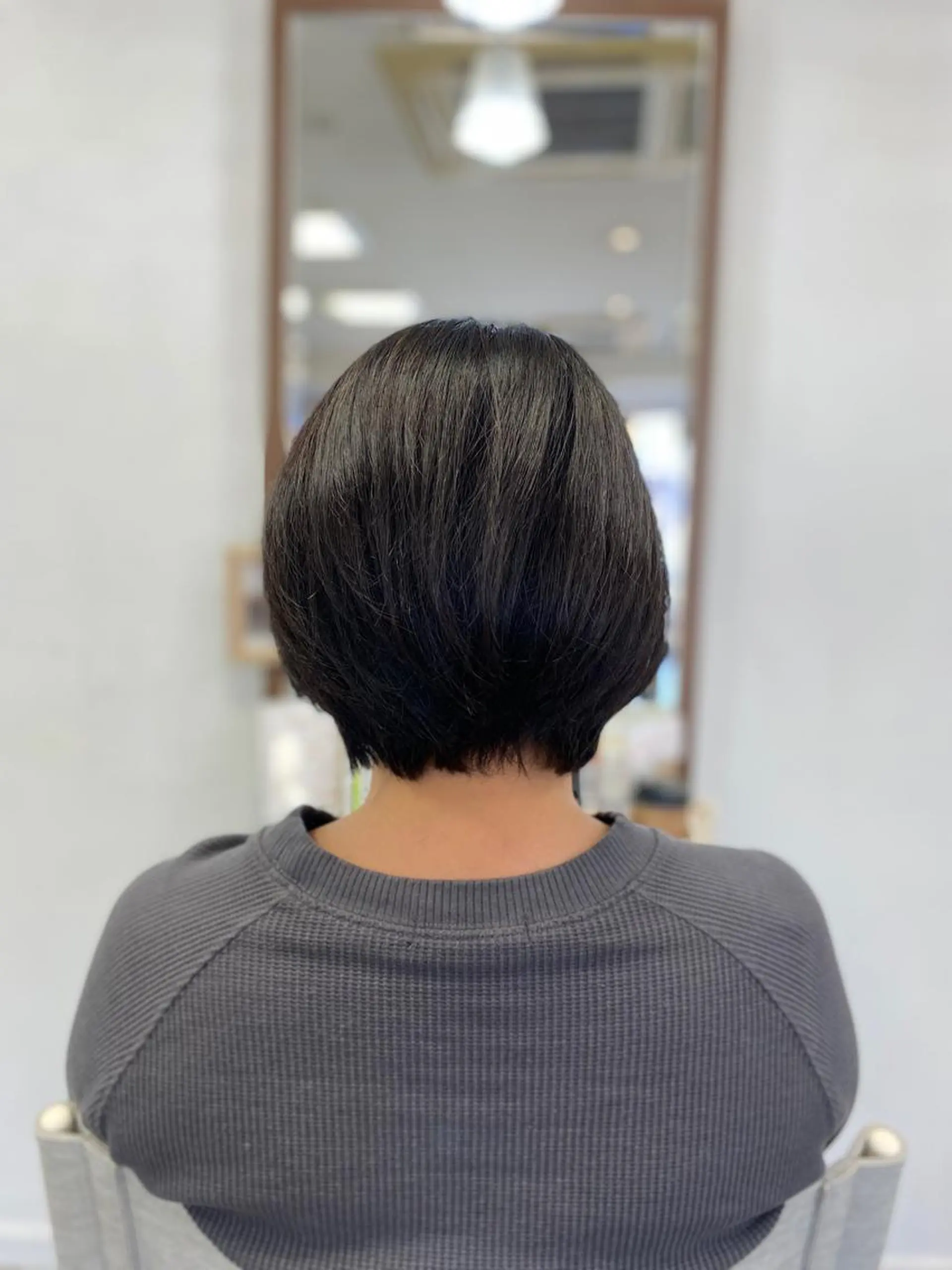 ミディアム ボブ Aloa登戸所属・武田 学のヘアスタイル