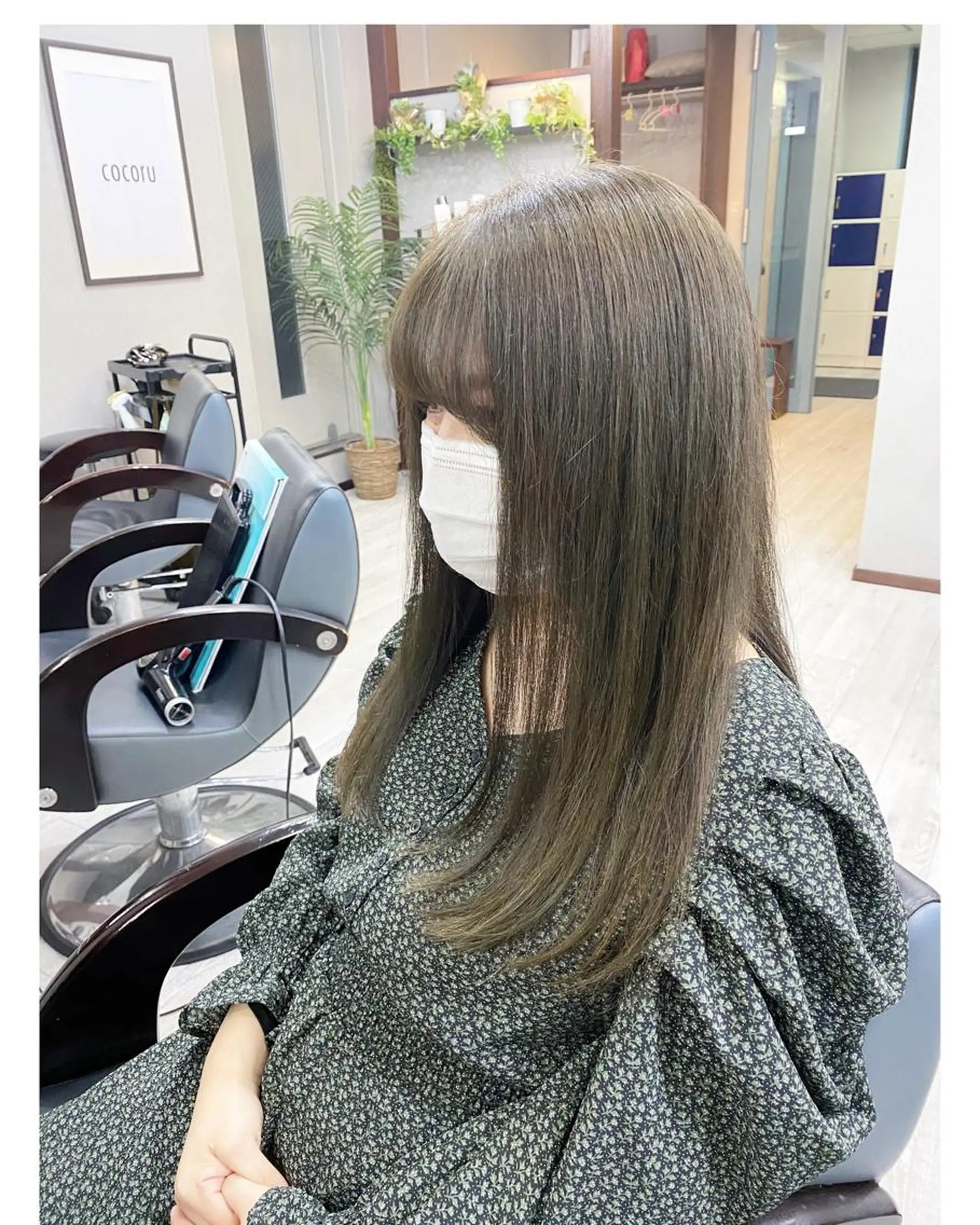 ロング カラー グレージュ ヘアカラー トリートメント cocoru所属・＊横浜駅＊ 金子 誠也のヘアスタイル