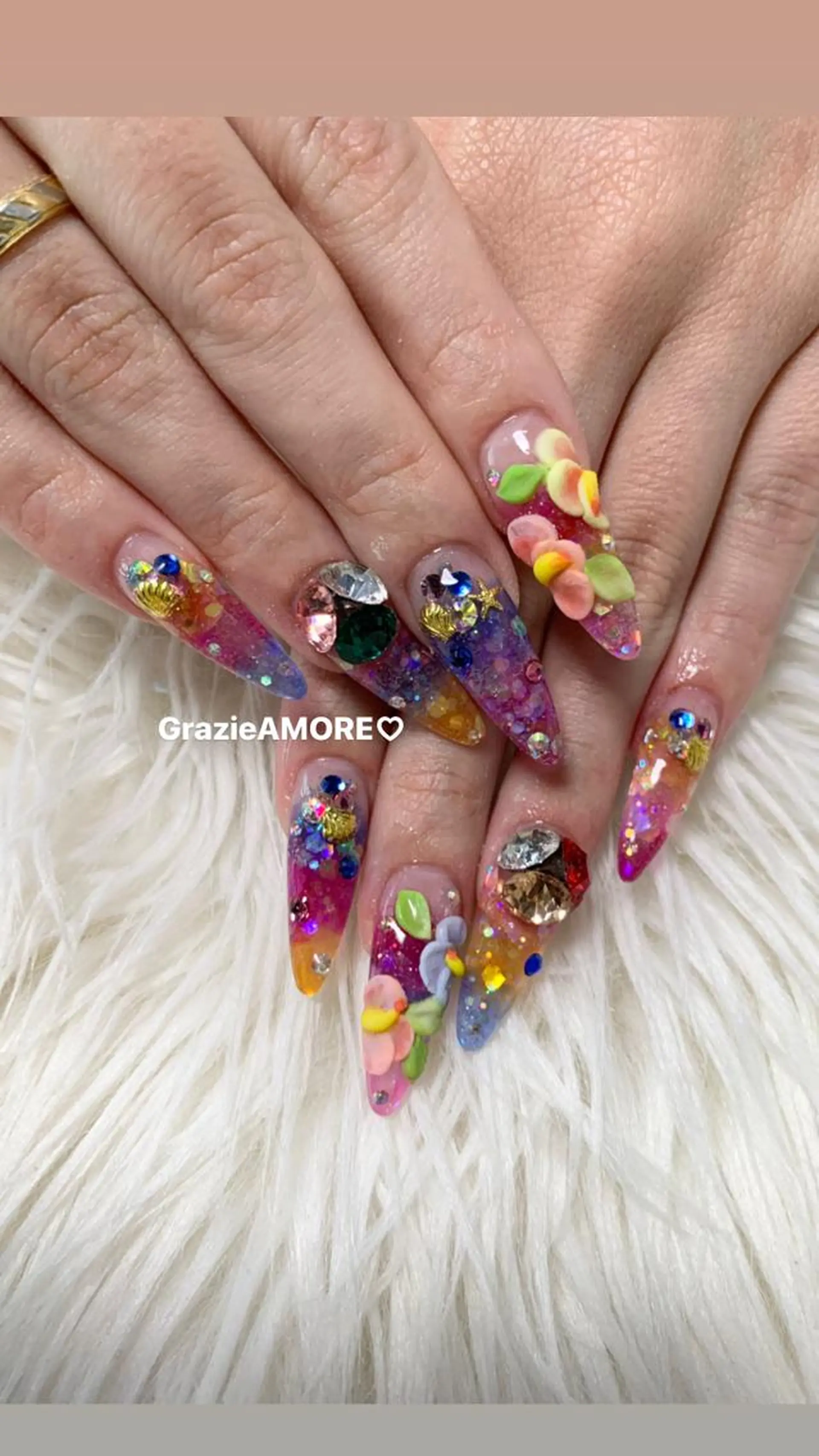 ネイル ハンドネイル Grazie AMOREのネイルデザイン