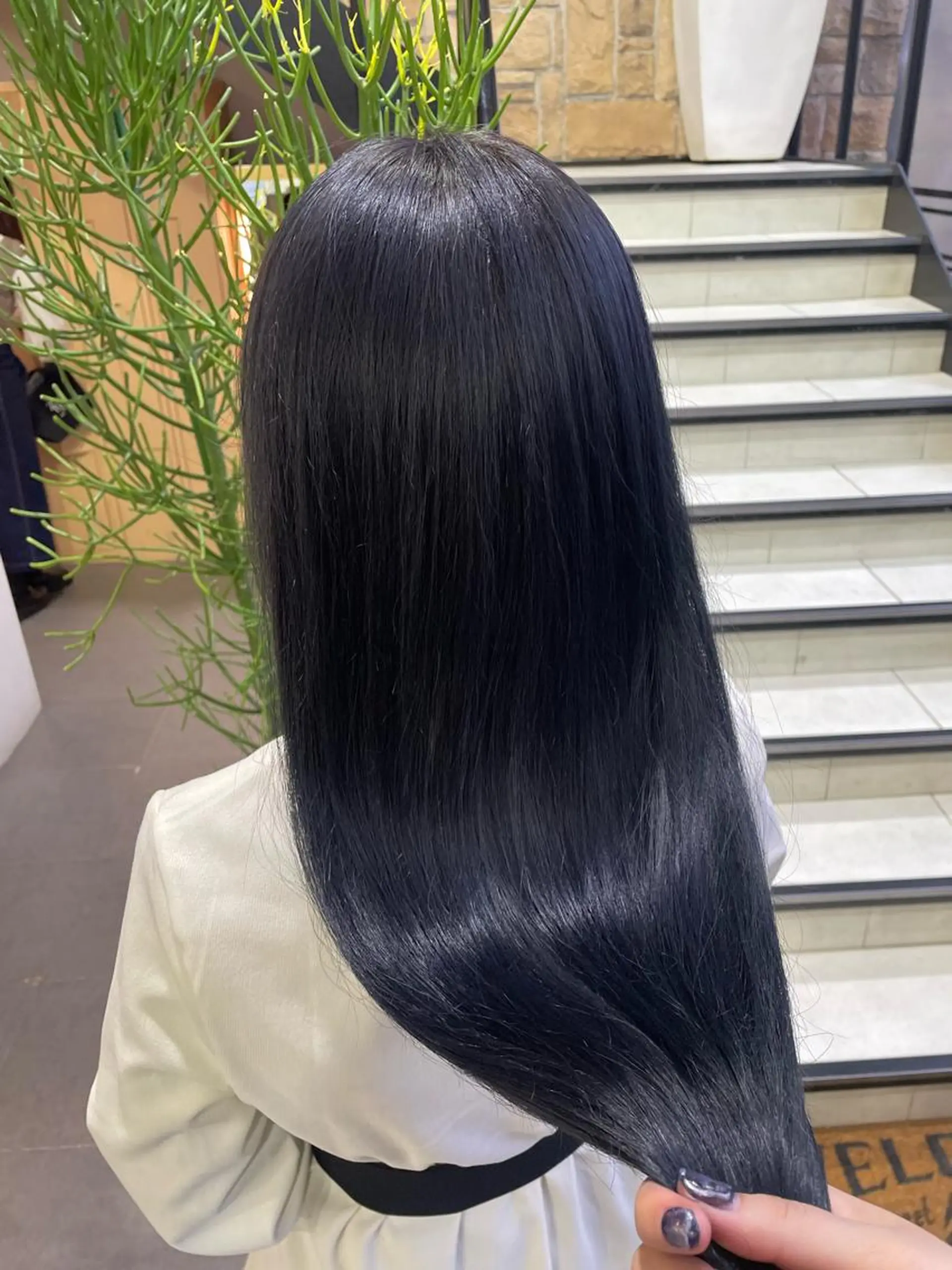 ロング 艶髪カラー🫧 髪質改善🪽萩原のヘアスタイル