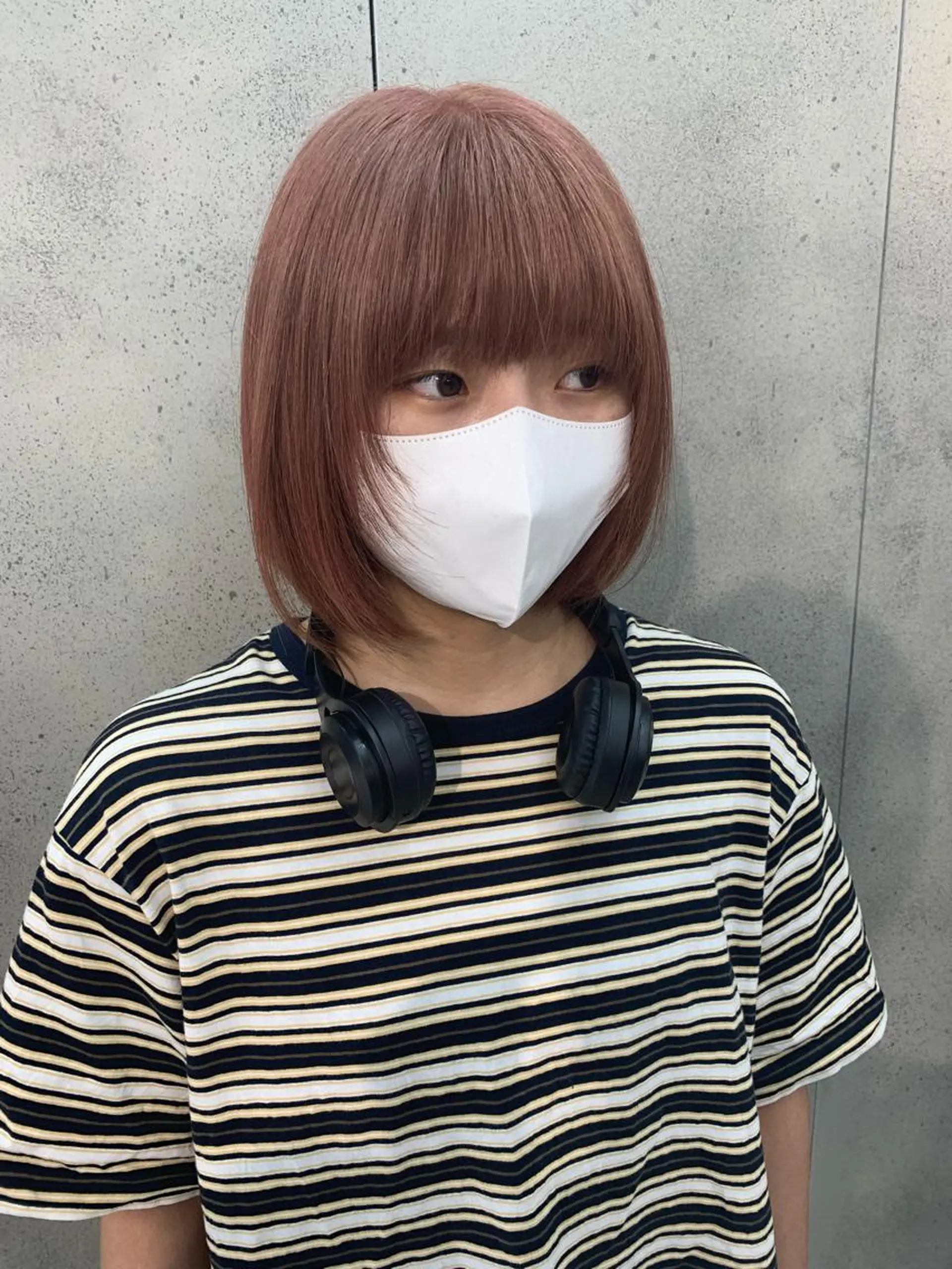 ショート カラー raika .のヘアスタイル