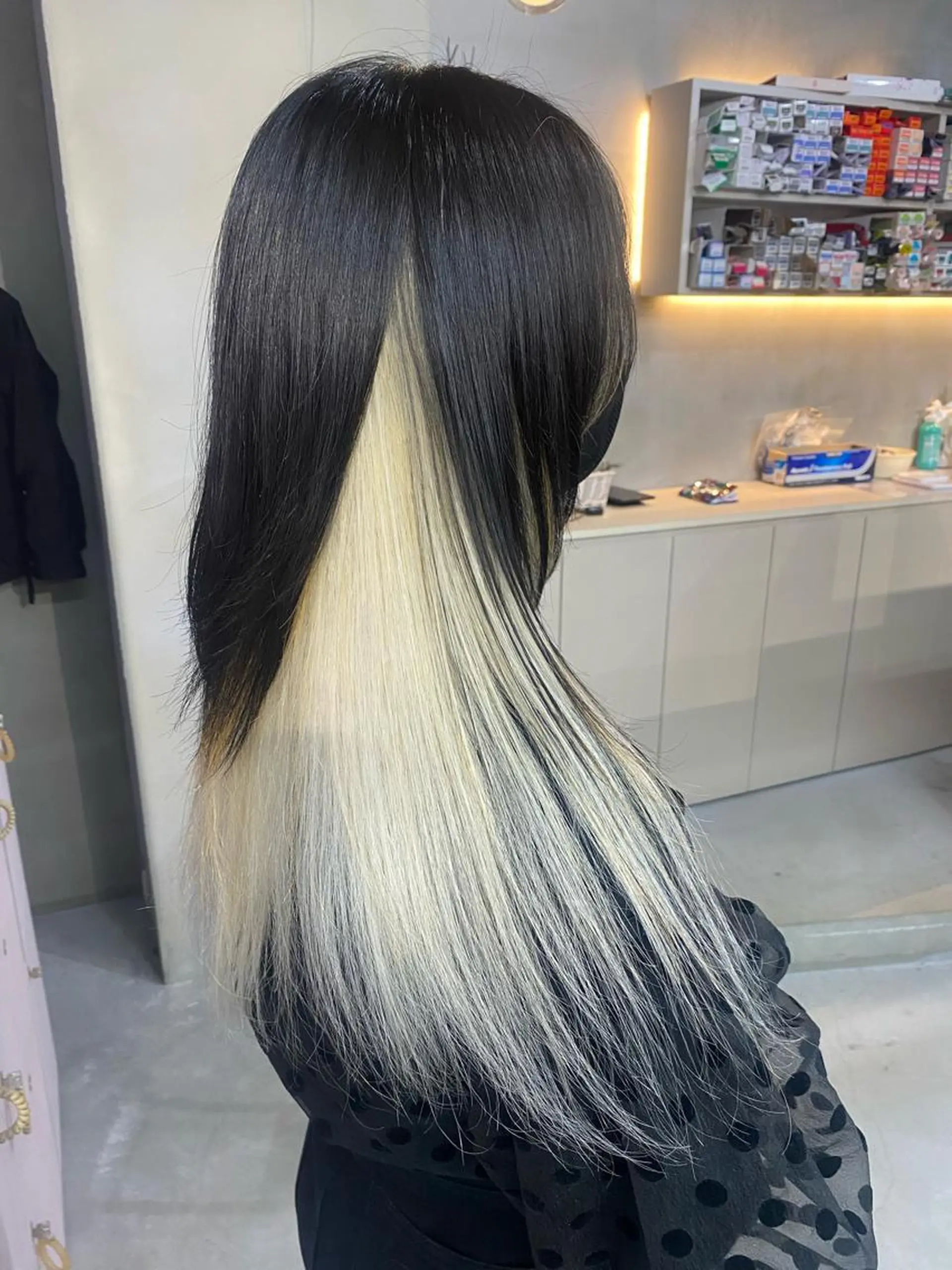 ロング ヘアカラー qulim所属・前橋 姫奈のヘアスタイル