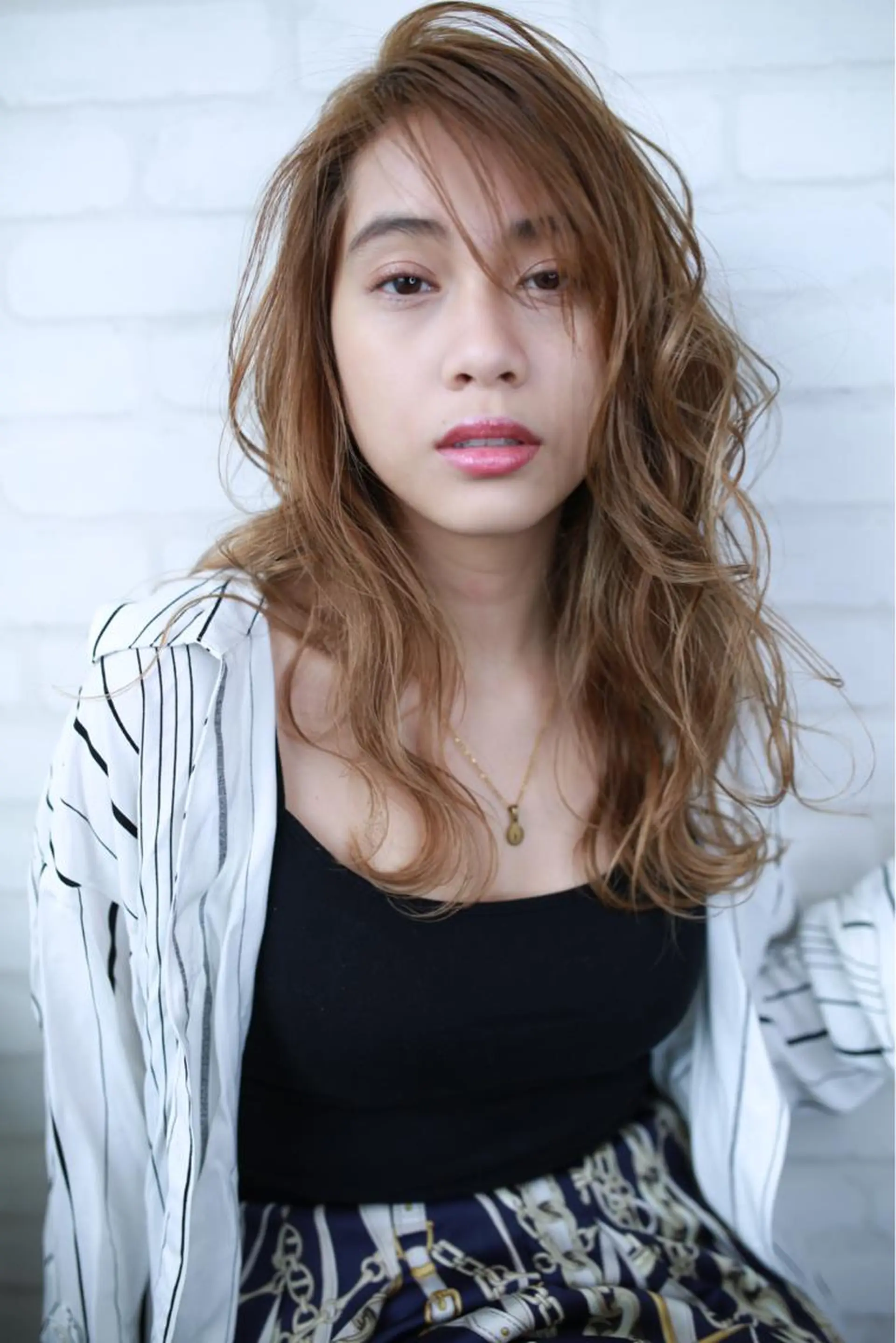 セミロング カラー パーマ ヘアアレンジ メンズ キッズ ネイル マツエク・マツパ カット ヘアカラー トリートメント ヘッドスパ premier modelsのヘアスタイル