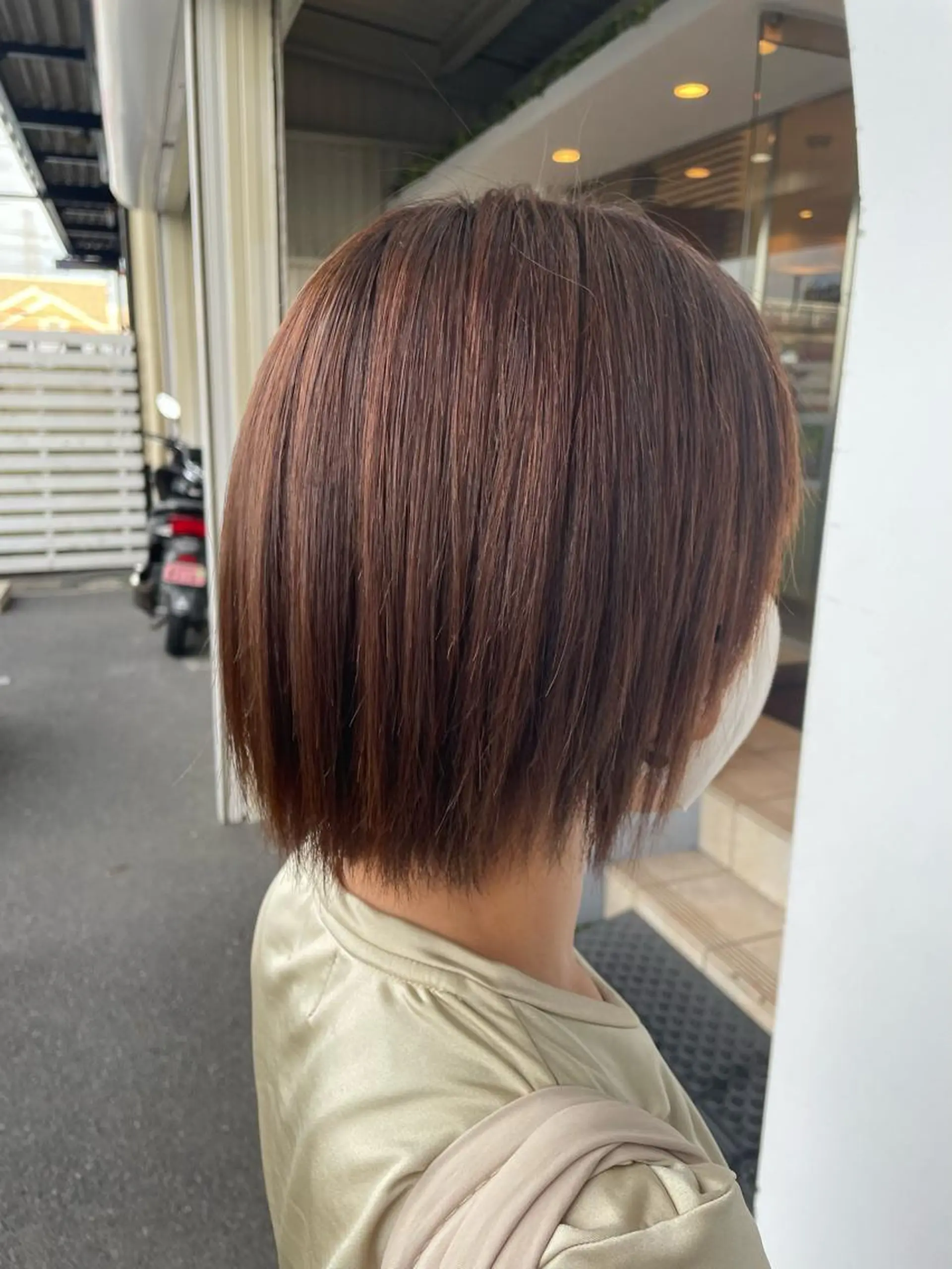 ショート 酸性ストレート 美容室 Jフィドルファドル所属・わきた かずなのヘアスタイル