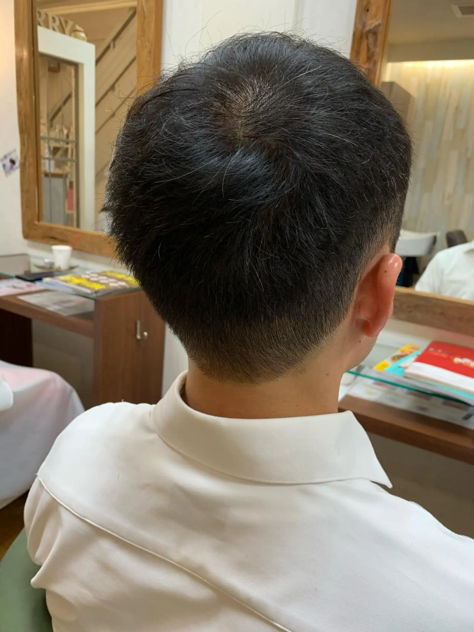 ショート メンズ march merryのヘアスタイル