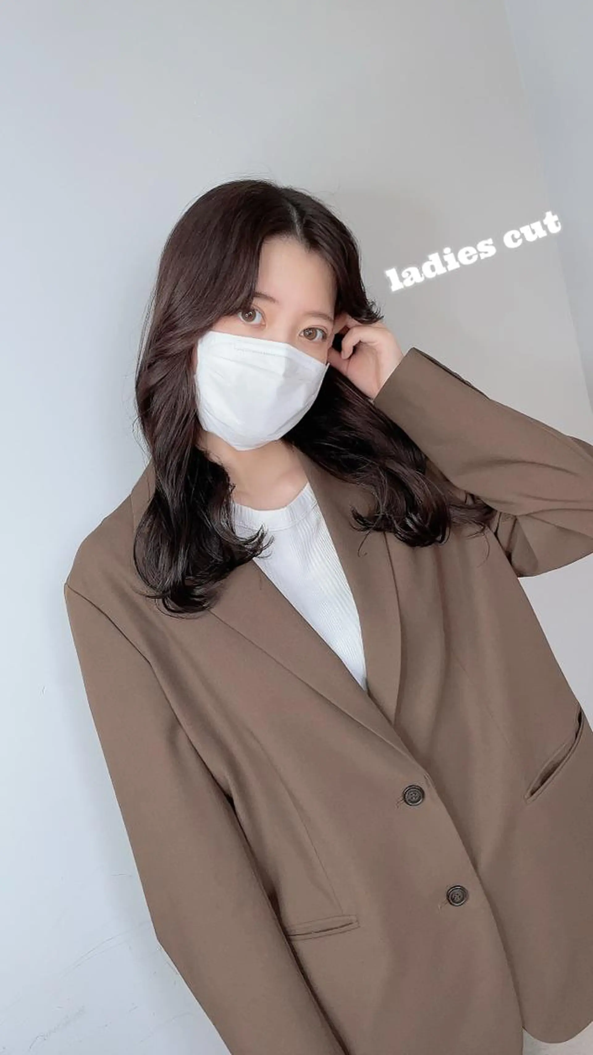 セミロング カラー ヘアアレンジ セミロングパーマ アディクシーカラー バレイヤージュ 黒髪 ブリーチ ®️レイヤー/透明感 カラー/星野六三四のヘアスタイル