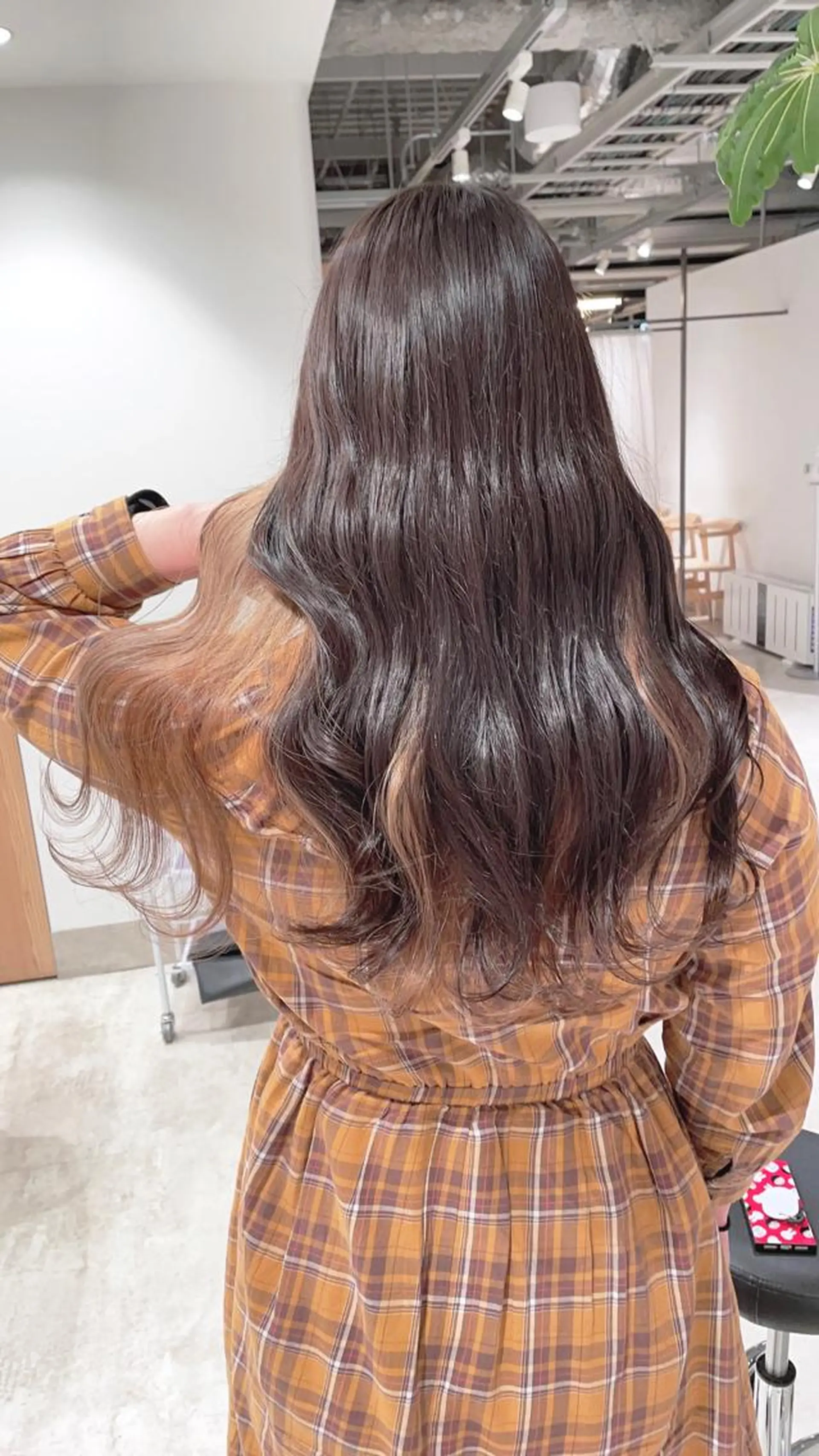 ロング カラー ベージュカラー ブリーチ ヘアカラー トリートメント 渋谷:インナーカラー ／🍒エリカ🍒のヘアスタイル