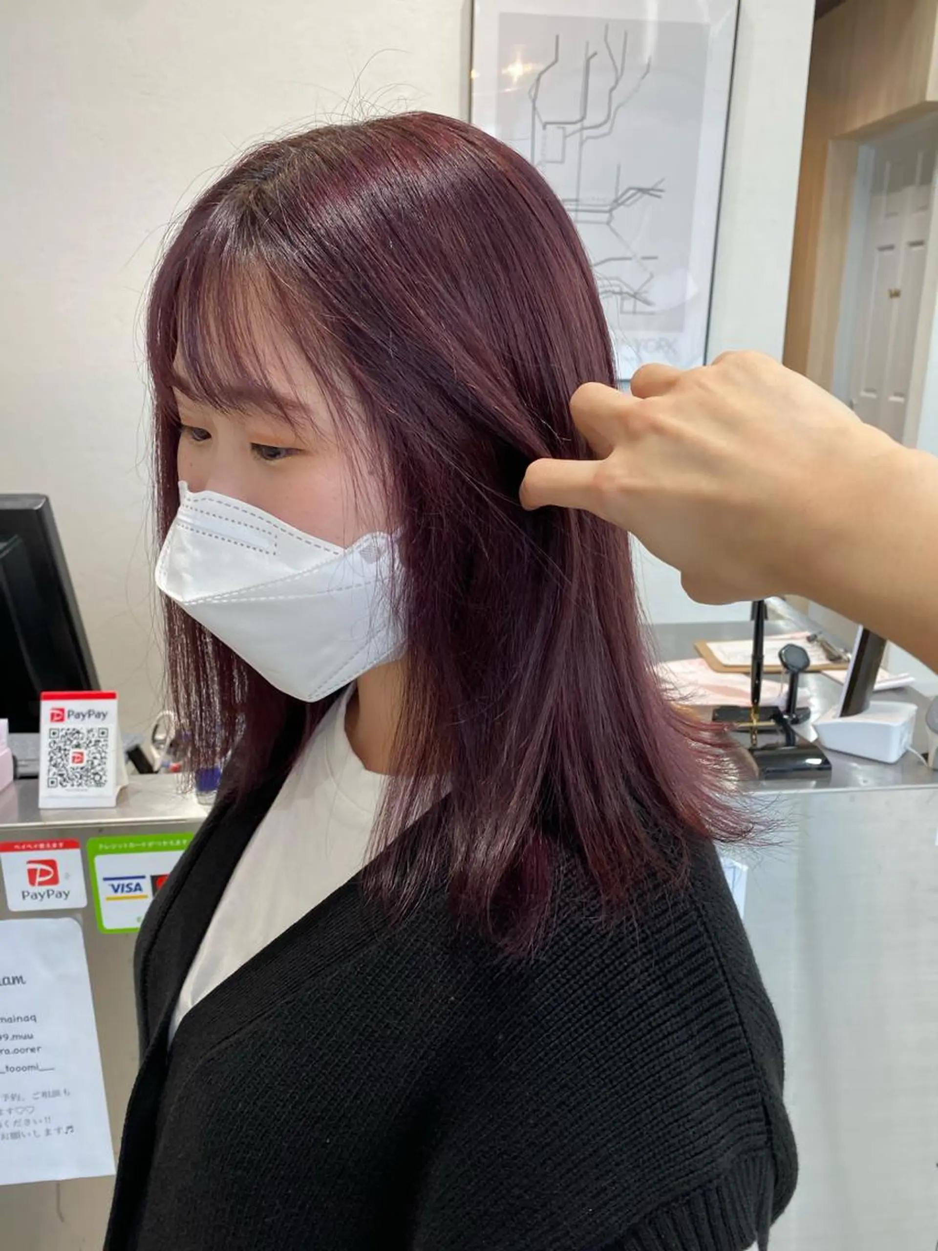 ミディアム カラー オリーブ/アッシュ やわらか透明感カラーのヘアスタイル