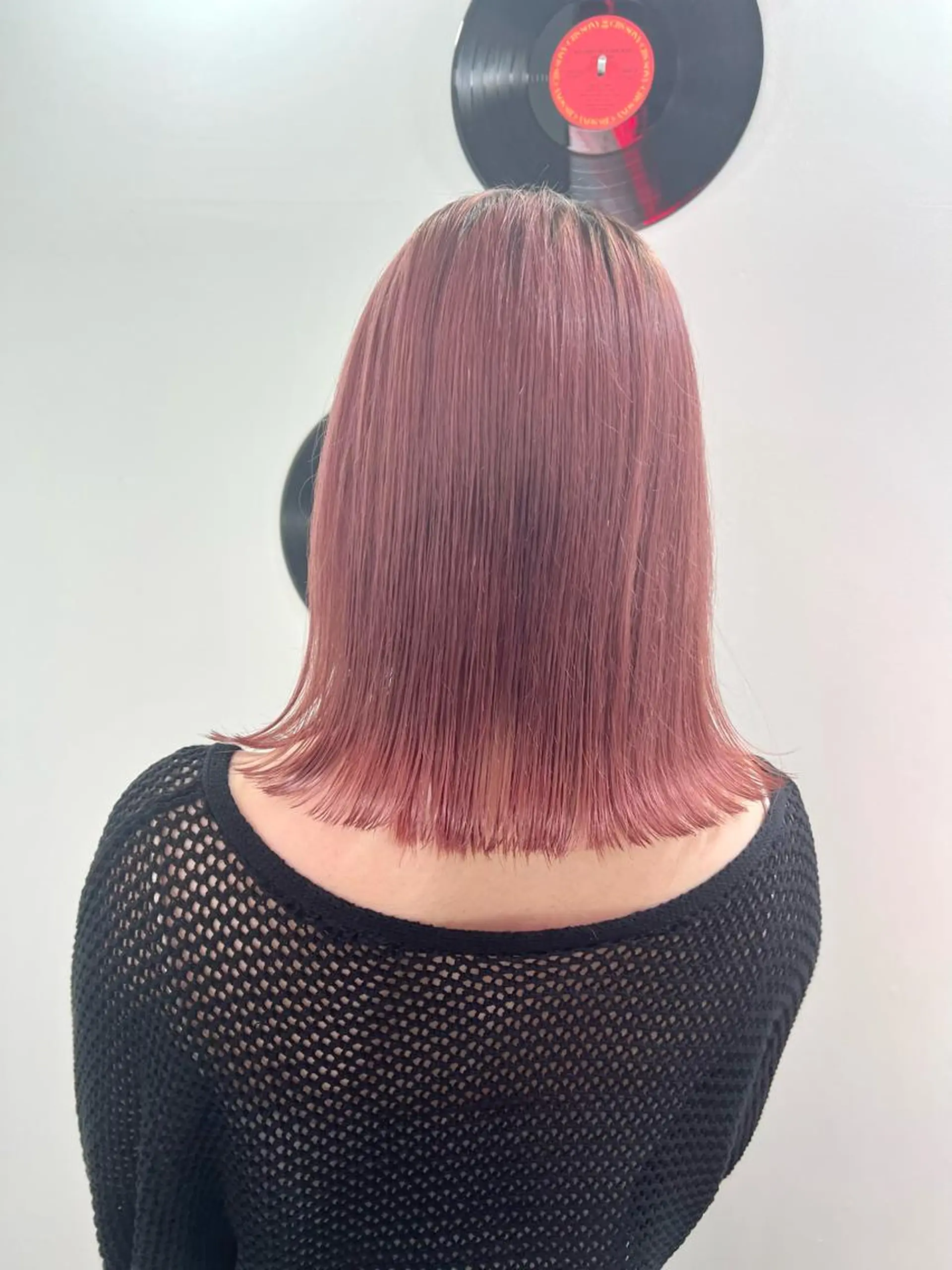 ミディアム カラー ヘアアレンジ 🧨ブリーチー×ボブ レイヤー💎じゅえるのヘアスタイル