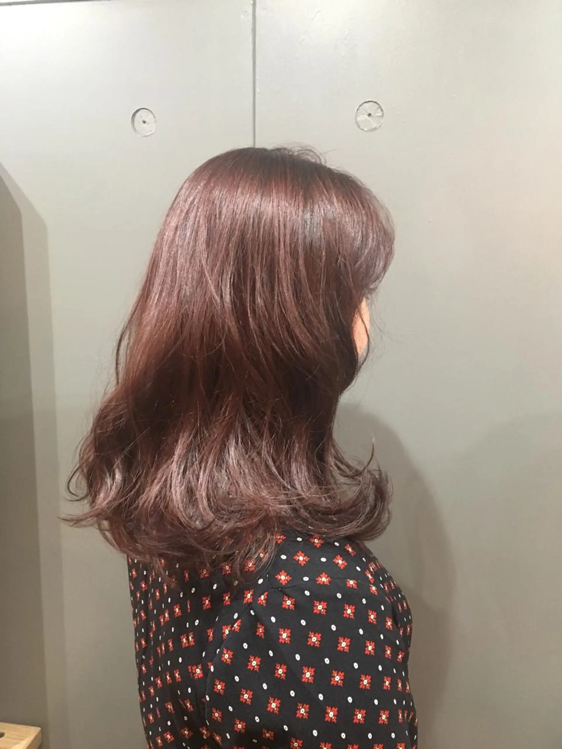 ロング カラー カット ヘアカラー 佐藤 実咲のヘアスタイル