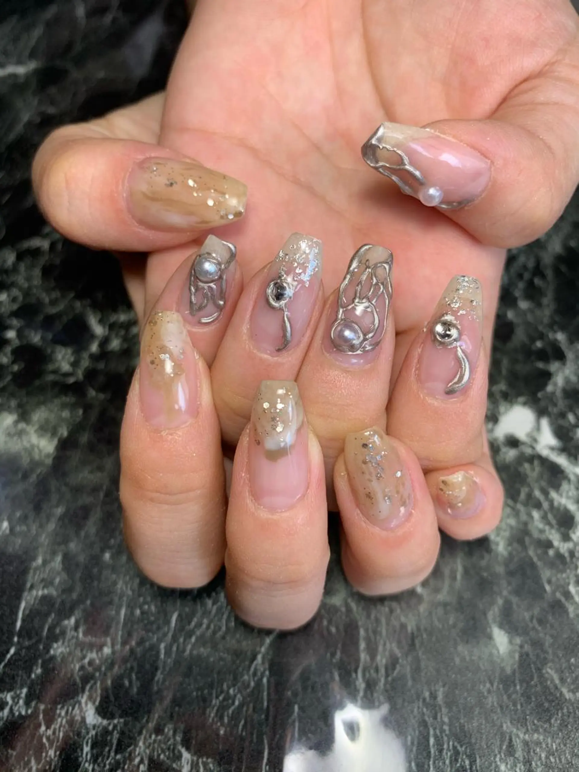 ネイル マルサンカクシカク所属・○△□ 守口市のネイルデザイン