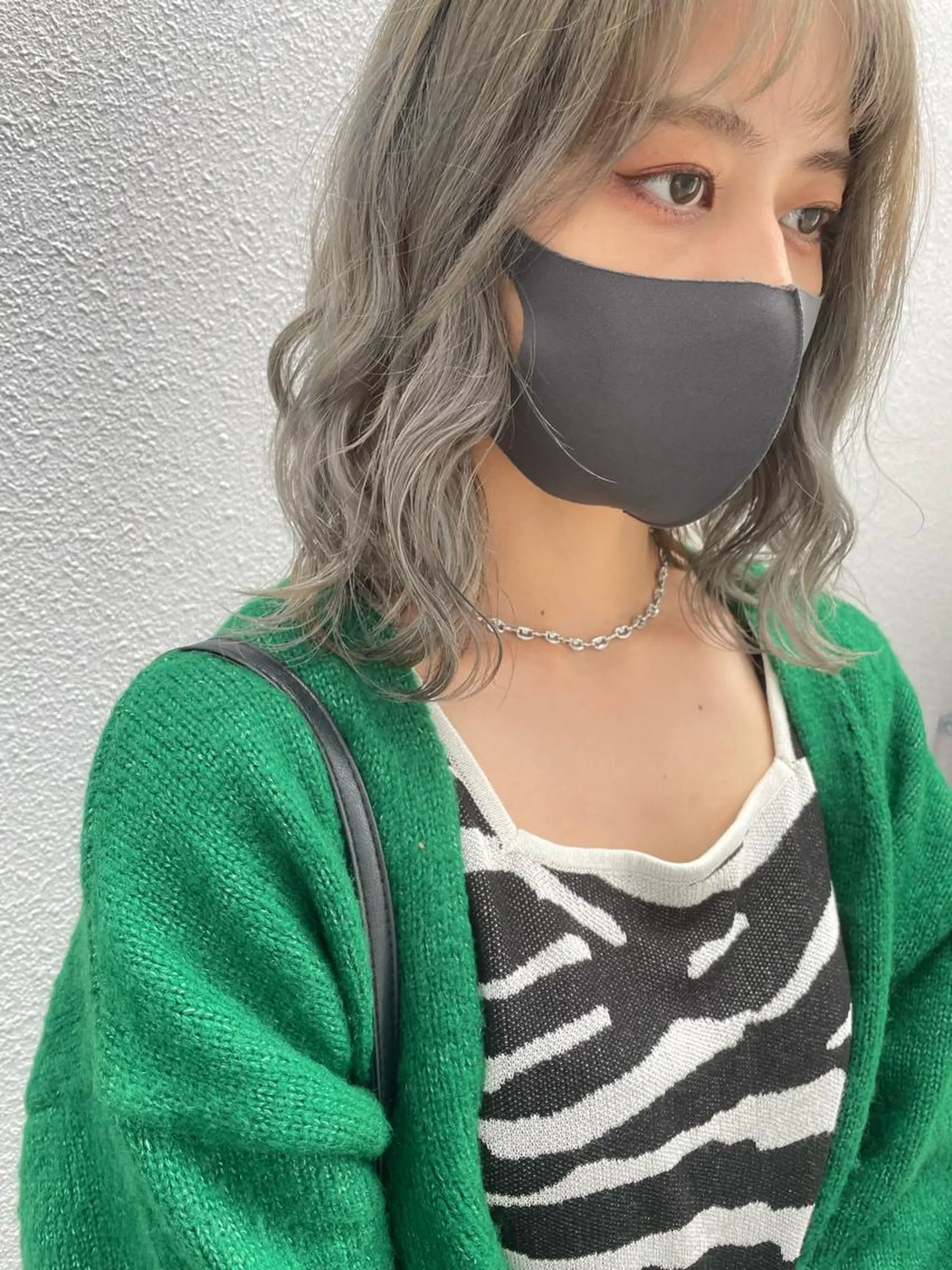 ミディアム 切りっぱなしボブ ショートボブ ミディアムパーマ ミストバング ボブ C’LD hair  produce /シールドヘア所属・モテ髪/ボブ/ショー ト/アダチフウトのヘアスタイル