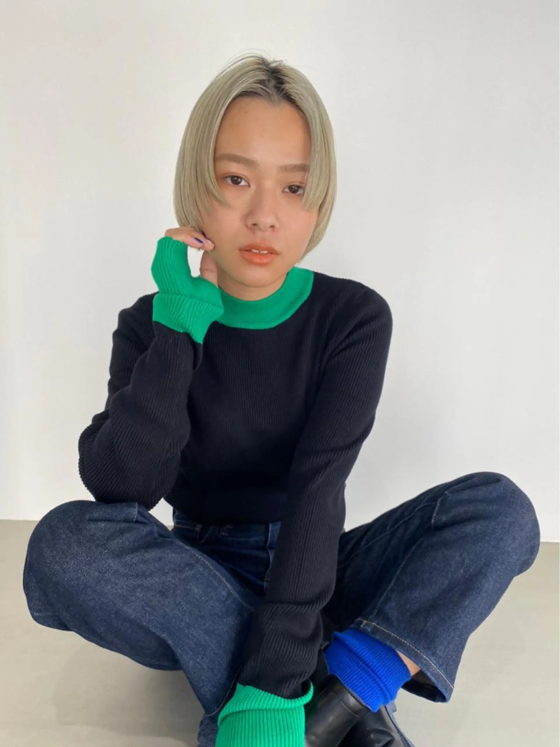 ショート カラー アディクシーカラー ブリーチ ブロンド ブルーカラー ハイライトカラー CEINE【セーヌ】 三軒茶屋のヘアスタイル