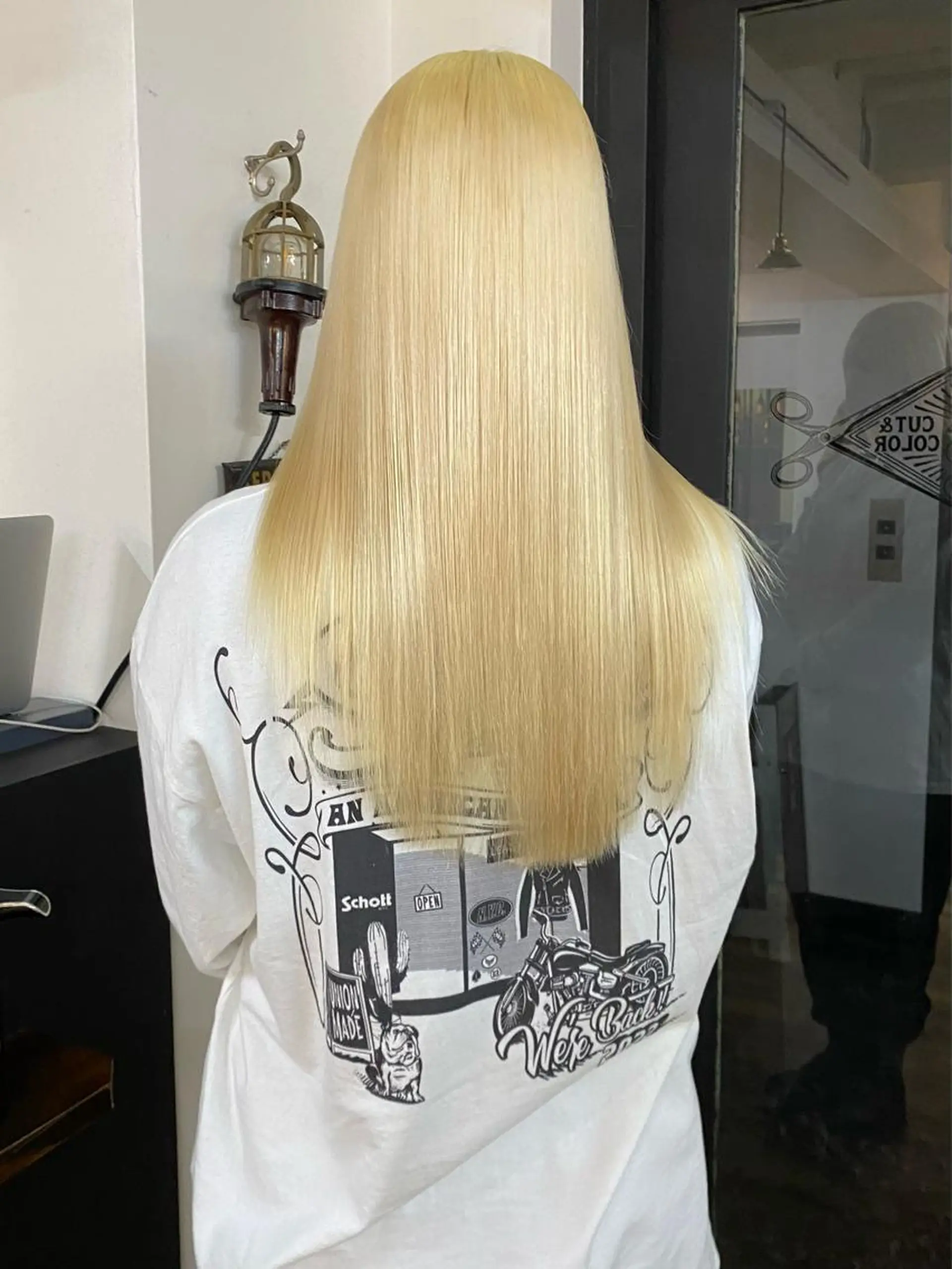 ロング カラー ハイトーンカラー ⭐️NAZUNAのヘアスタイル