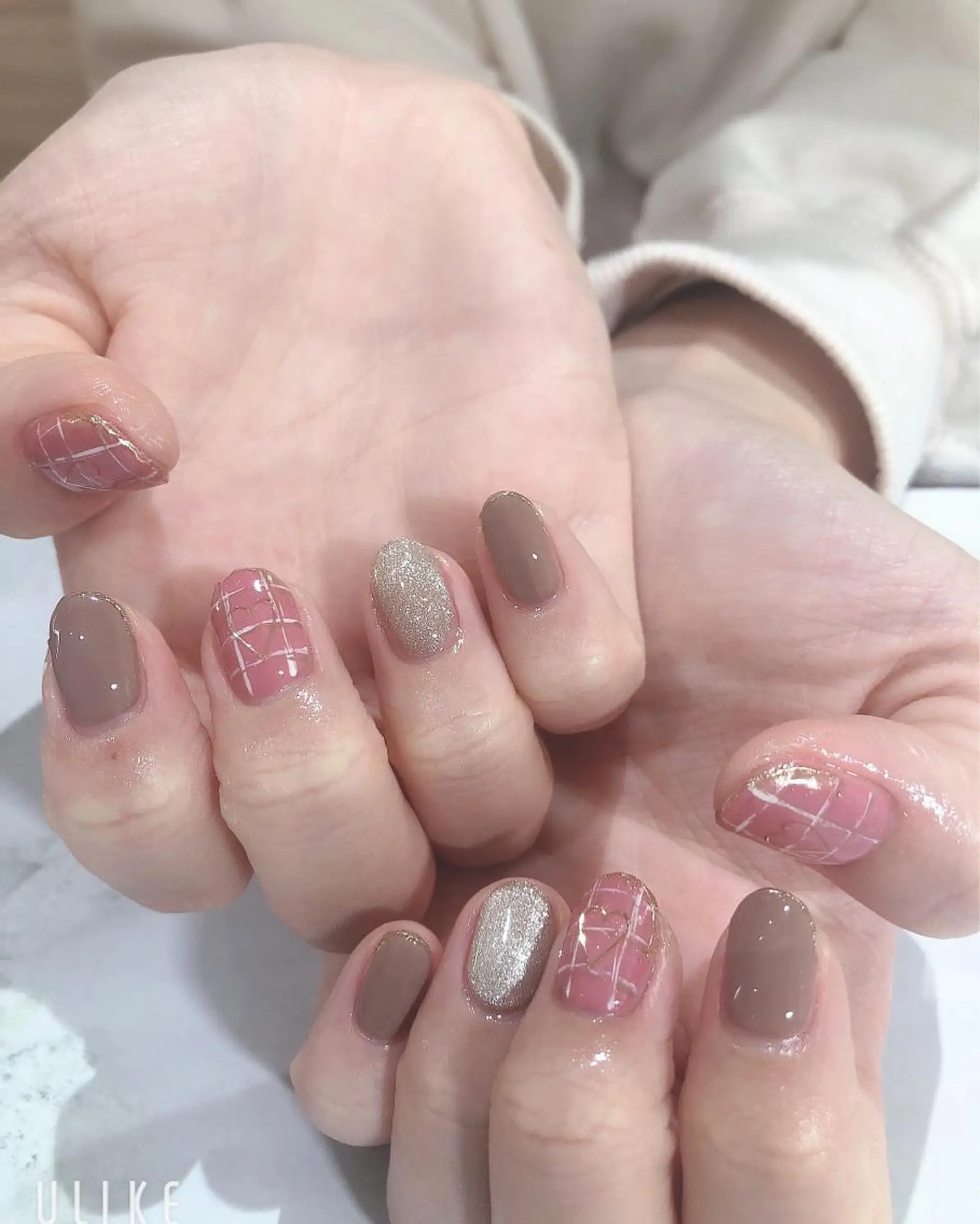 ネイル ハンドネイル 吉野✨ ネイルデザイナー✨のネイルデザイン