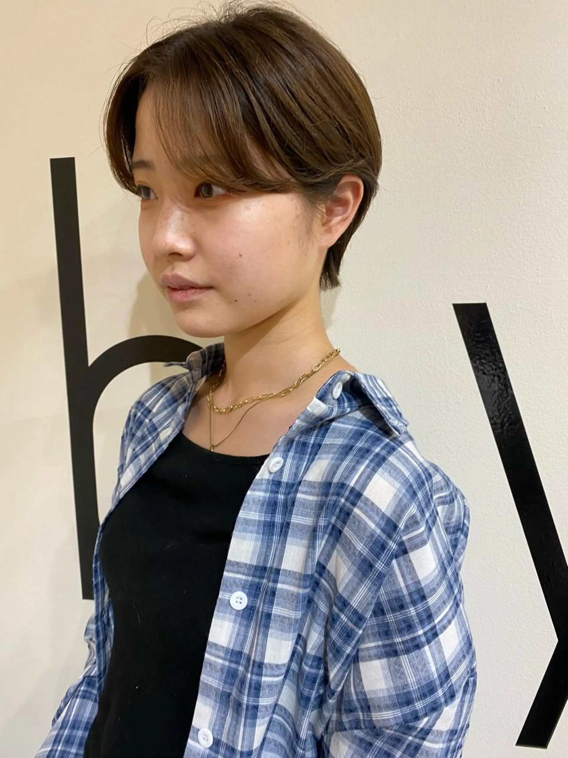 ショート W所属・小林 朋花のヘアスタイル