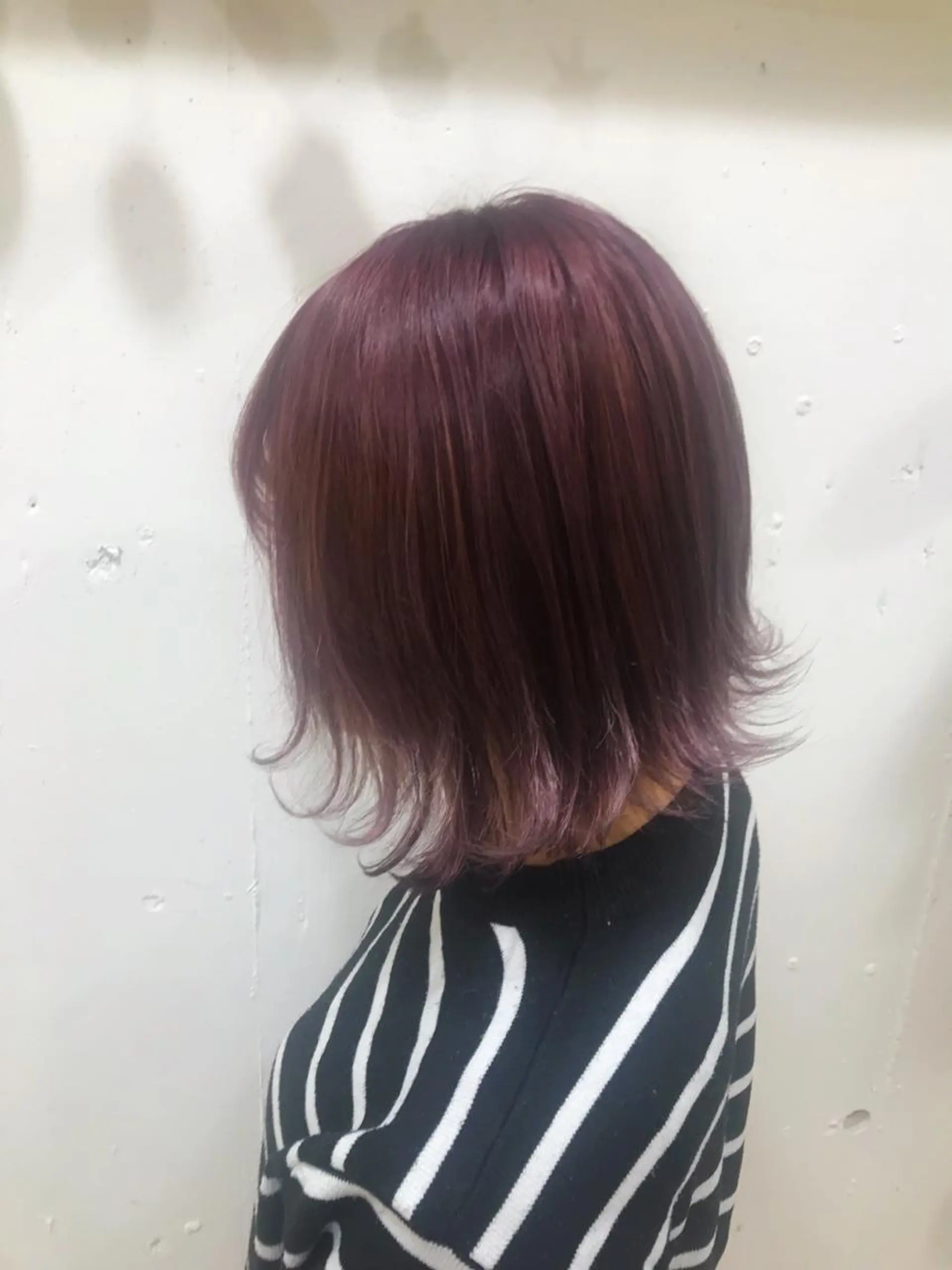 ショート カラー ブリーチ ピンクカラー ピンクパープル パープルカラー ヘアカラー トリートメント 🍑艶髪✖️暖色系 ✨momoka🍑のヘアスタイル