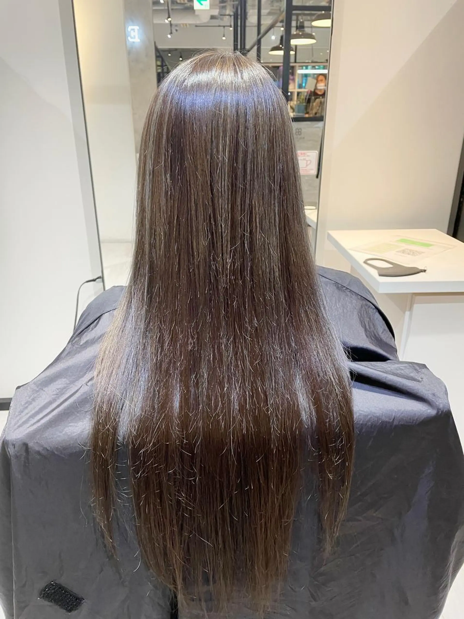 ロング ハイライト コトネ🫧 韓国風レイヤーカットのヘアスタイル