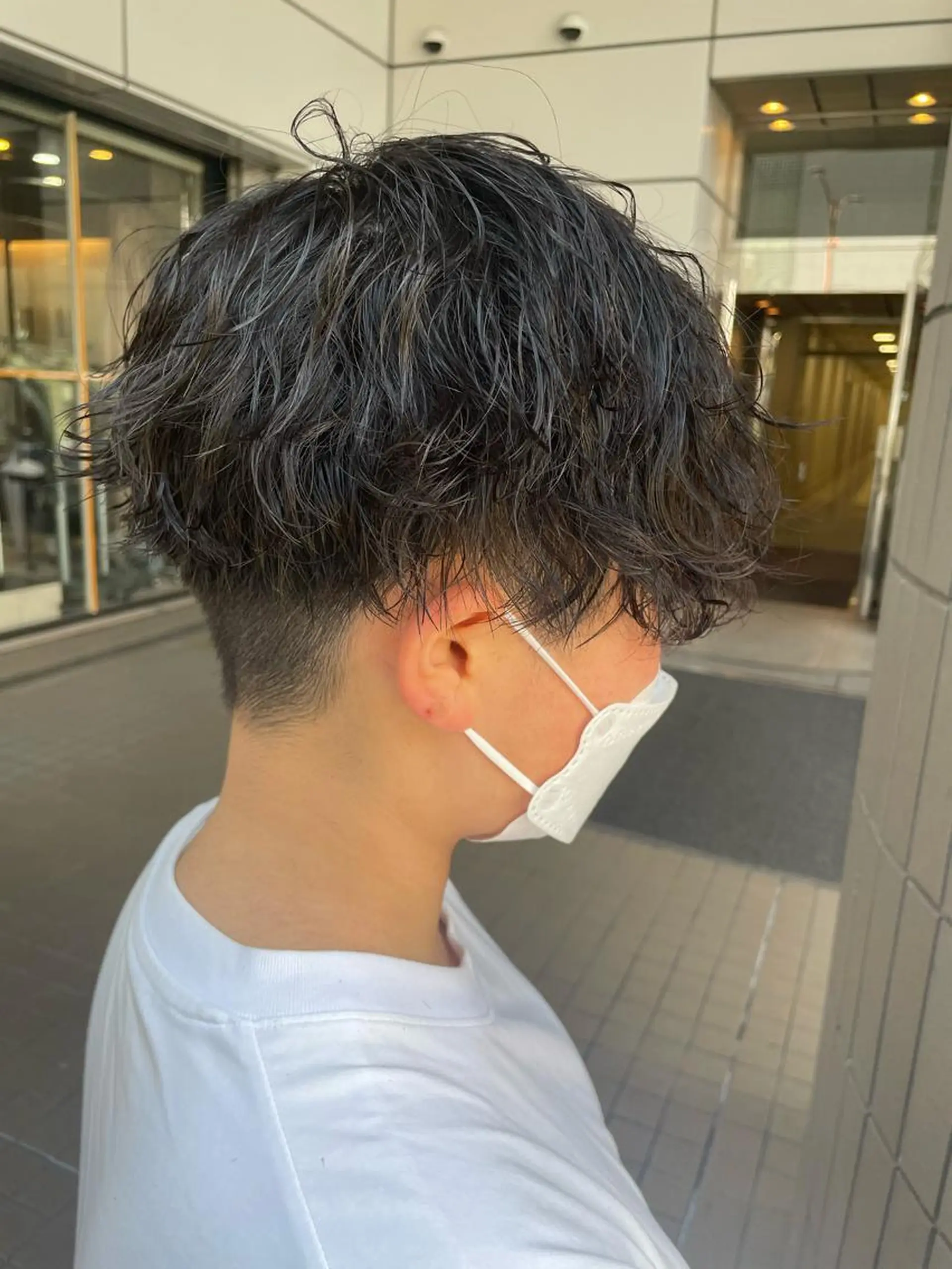 ショート メンズ 波巻きパーマ カット パーマ FRAME ASUKAのヘアスタイル