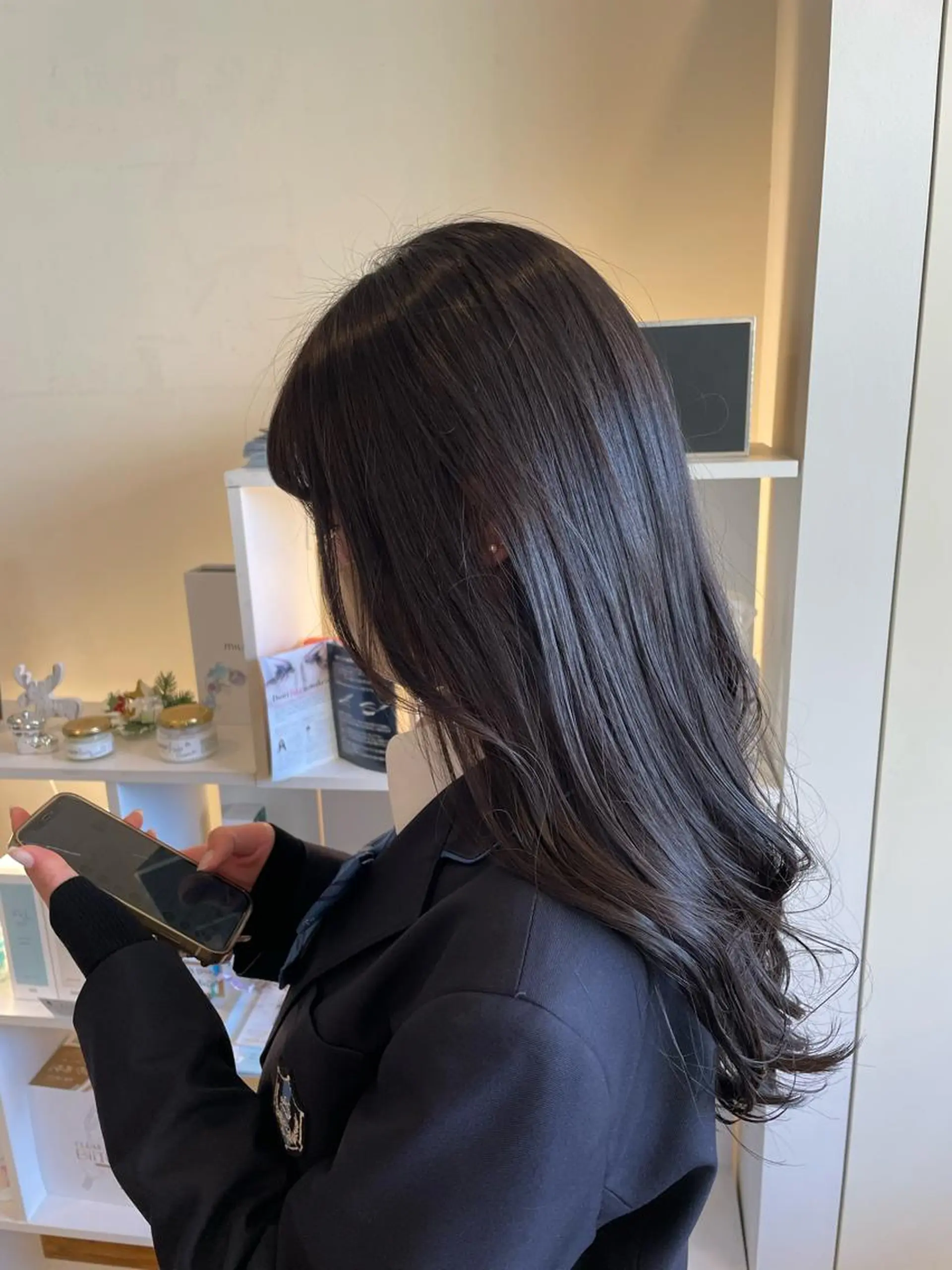 ロング カラー ueki ayaneのヘアスタイル