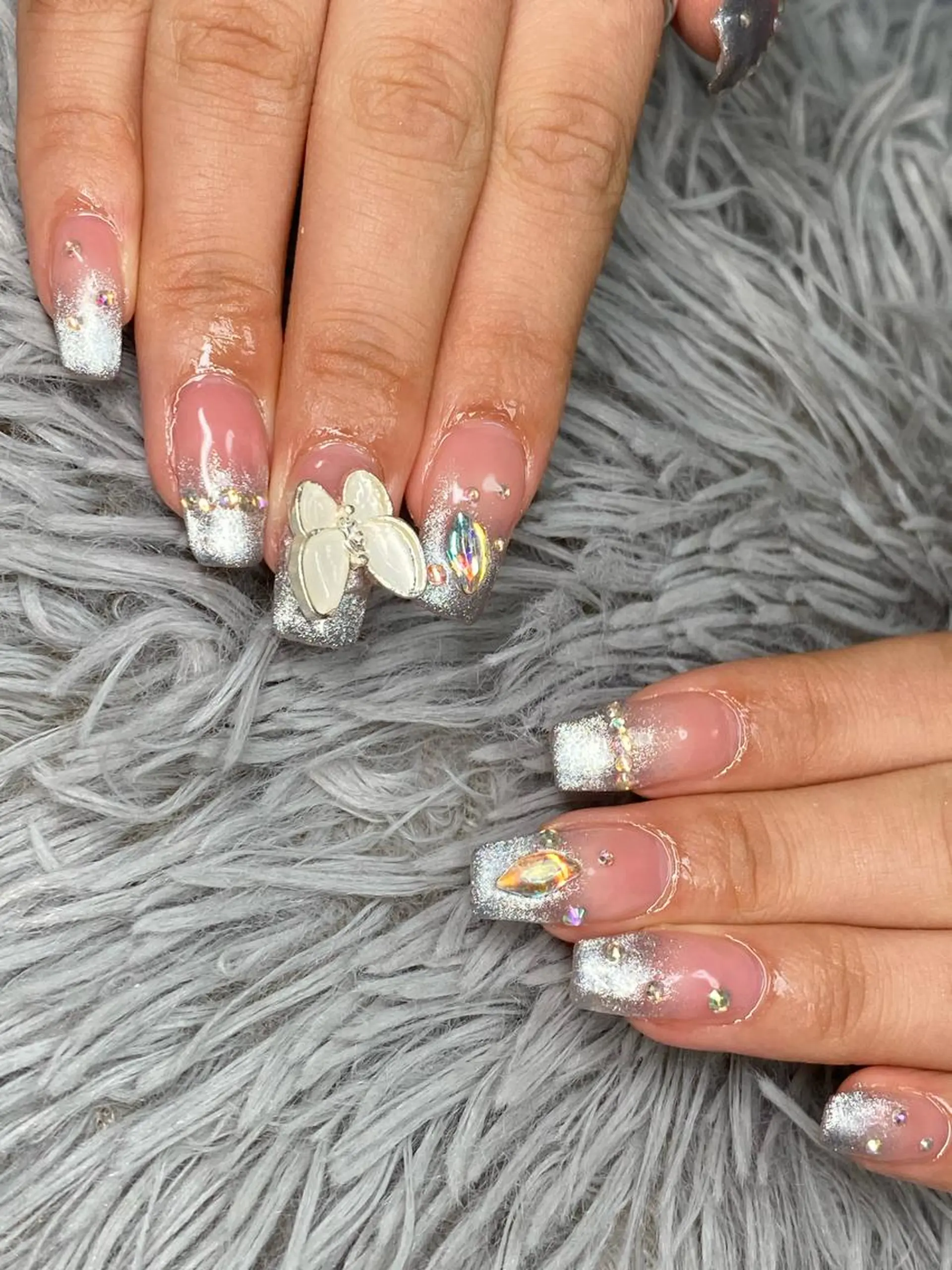 ネイル JR西大路駅徒歩1分 JBネイルのネイルデザイン