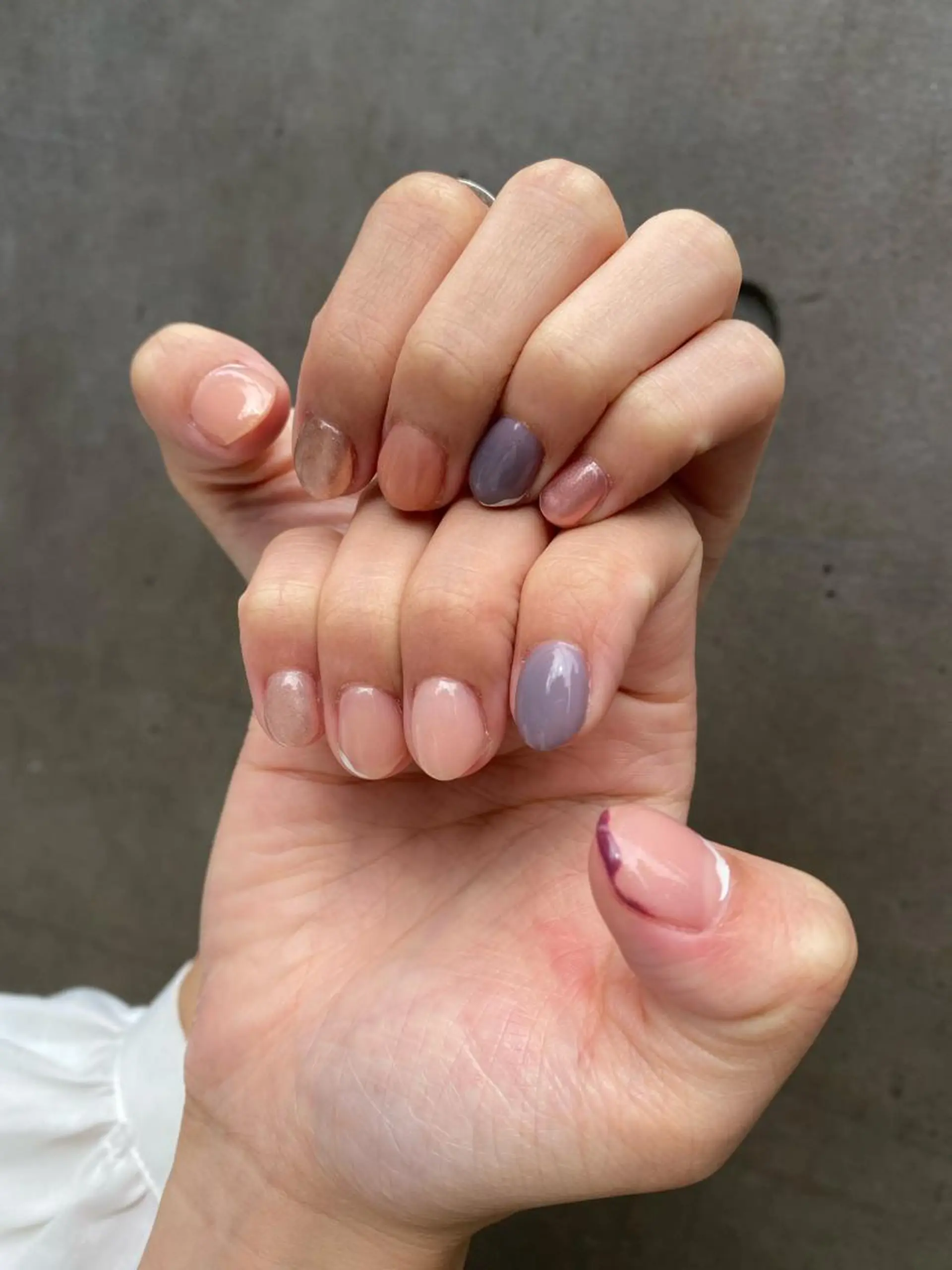 ネイル オフィスネイル シンプルネイル ハンドネイル 梶山 美月のネイルデザイン