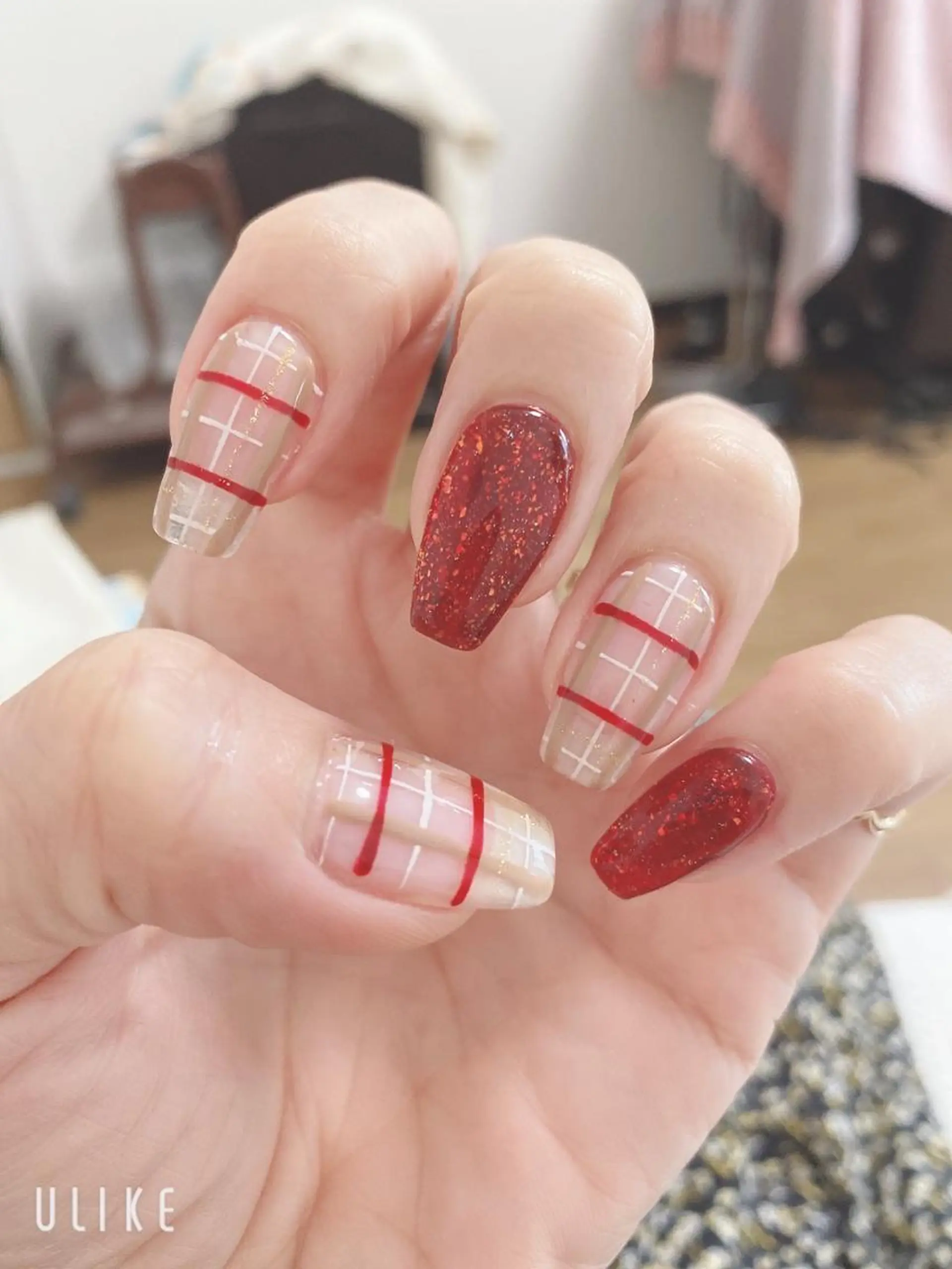 ネイル ハンドネイル ハンドケア 森山 舞のネイルデザイン