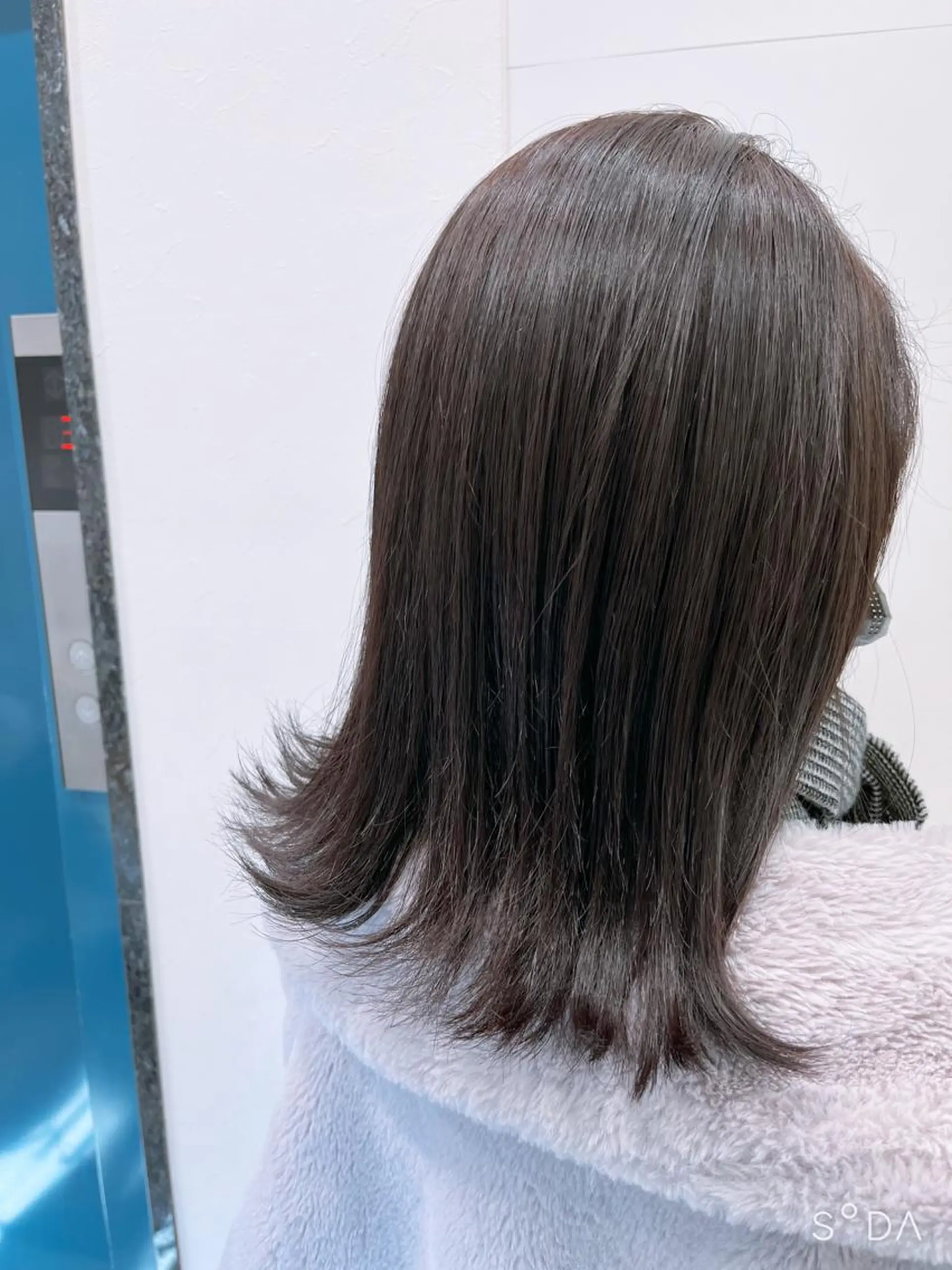 セミロング カラー アッシュ ラベンダーカラー ラベンダーアッシュ hair  Freak所属・山森 大地のヘアスタイル