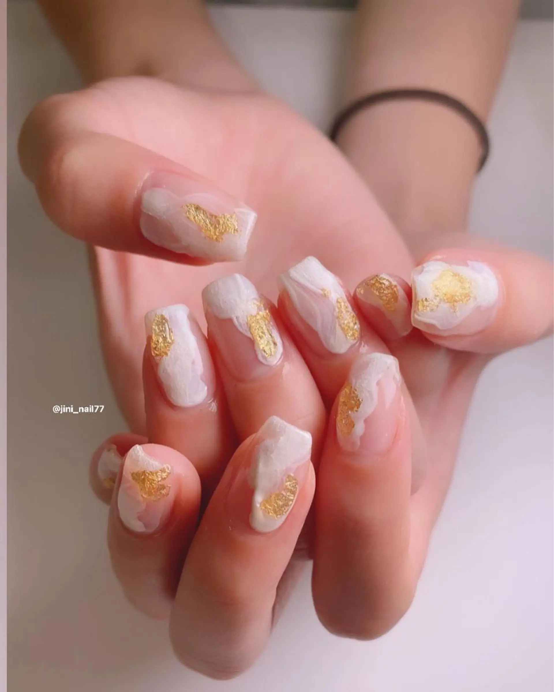 ネイル JINI NAIL所属・ジニ ネイルのネイルデザイン