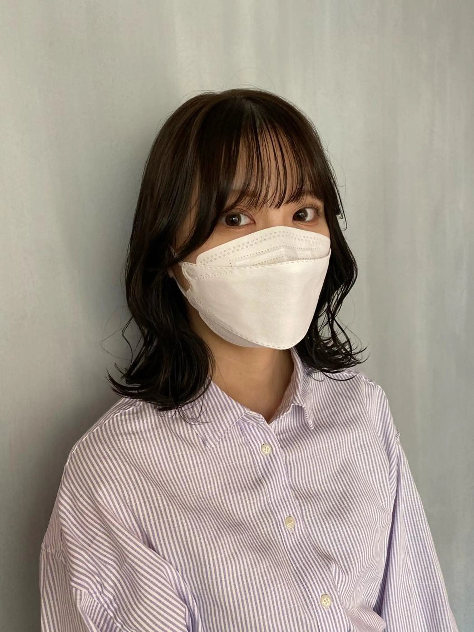 セミロング ヨシンモリ カット ヘアカラー トリートメント オーストヘアージジ所属・TAI透明カラー 柔らかい縮毛矯正のヘアスタイル