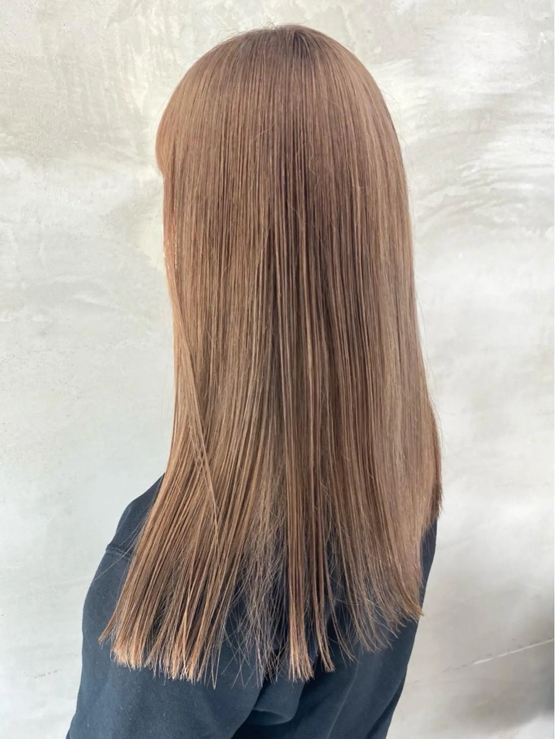 ロング カラー ベージュカラー ミルクティーベージュ 🫧透明感カラー🫧 OIKAWAのヘアスタイル