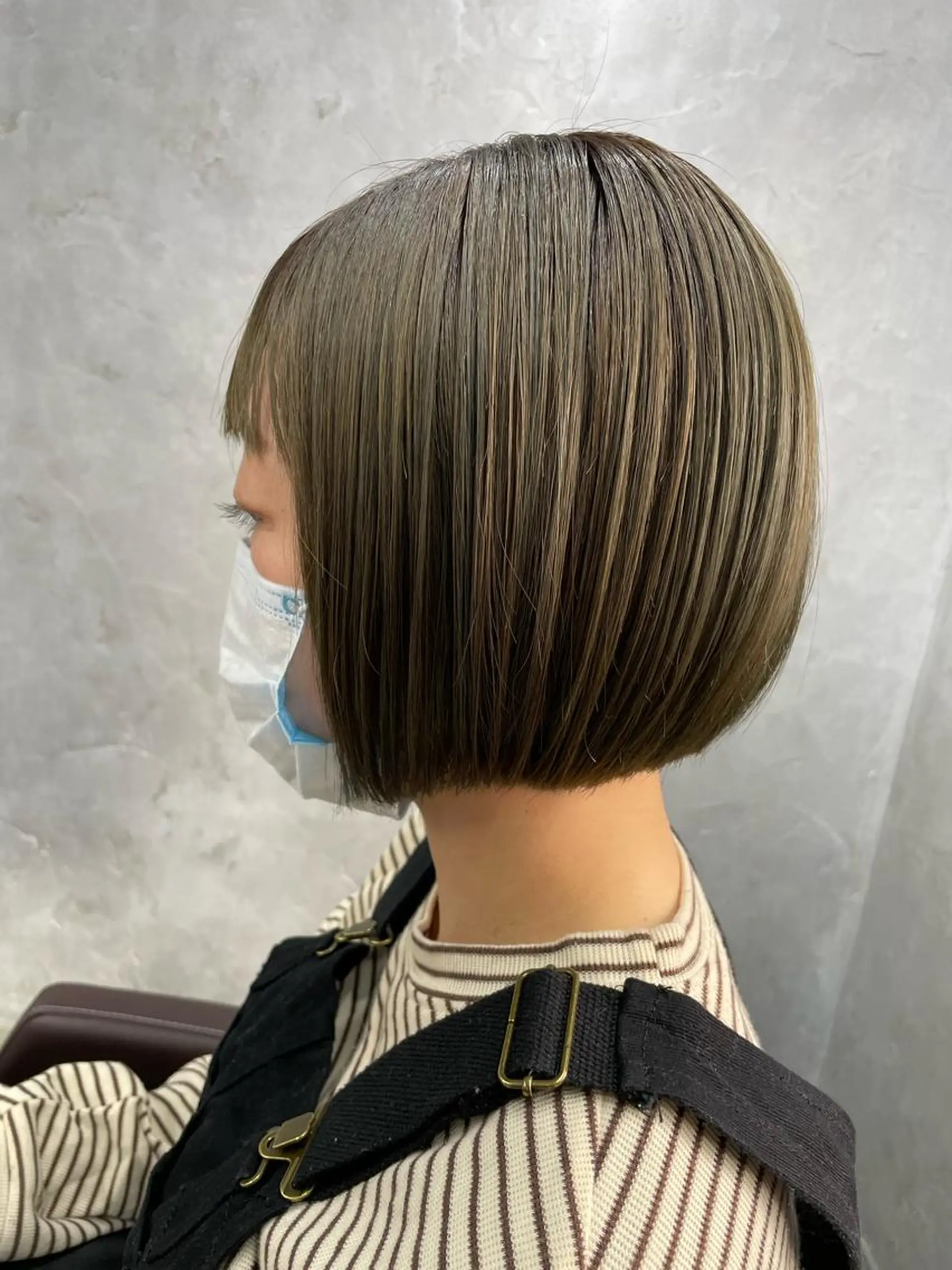 ショート ボブ カット ヘアカラー 髪質改善ayame 横山諒のヘアスタイル