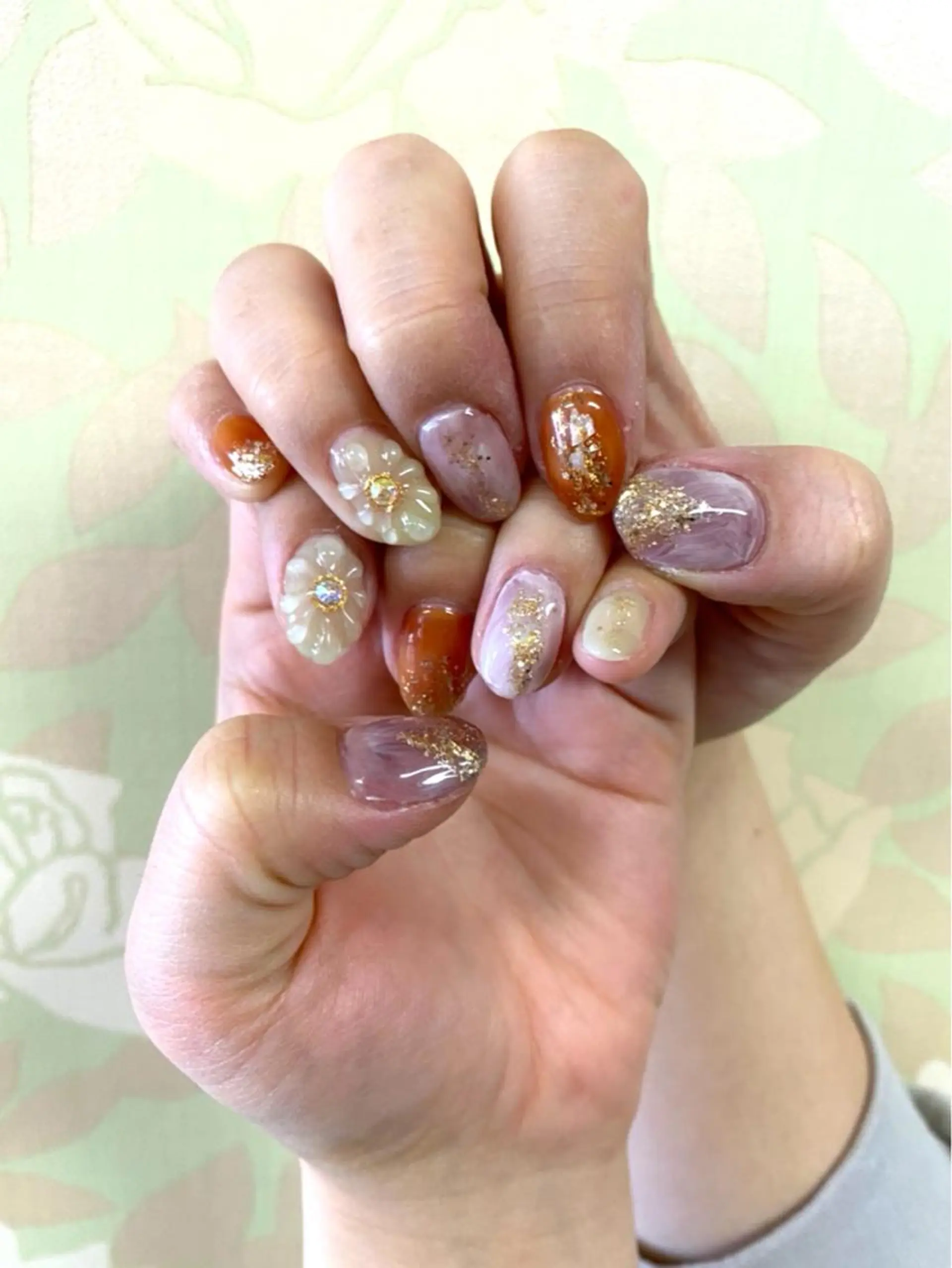 ネイル MIMI RUSH 安城 jubilee店所属・鍋田 彩歌のマツエク・マツパデザイン