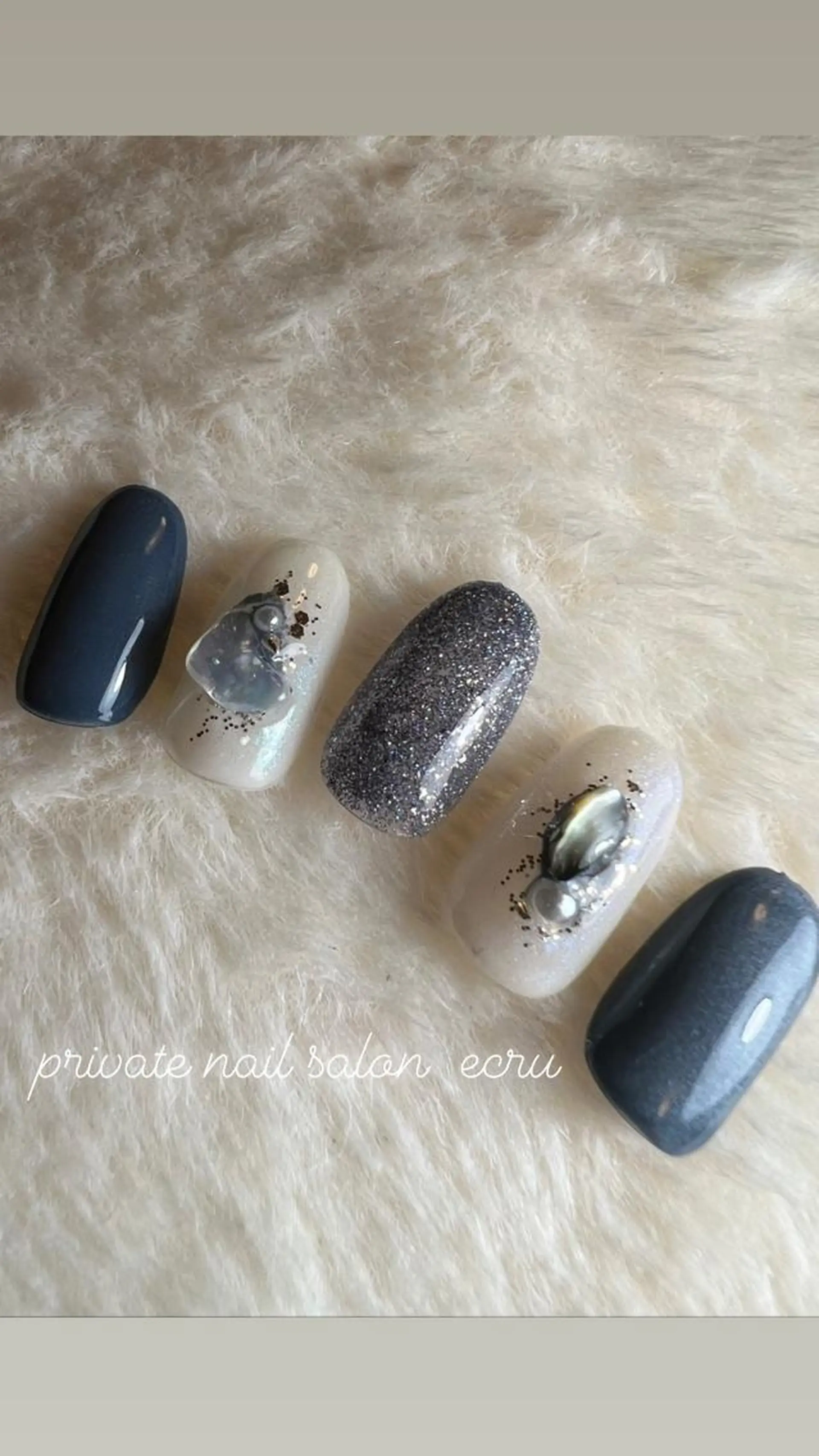 ネイル ハンドネイル ecru エクリュのネイルデザイン