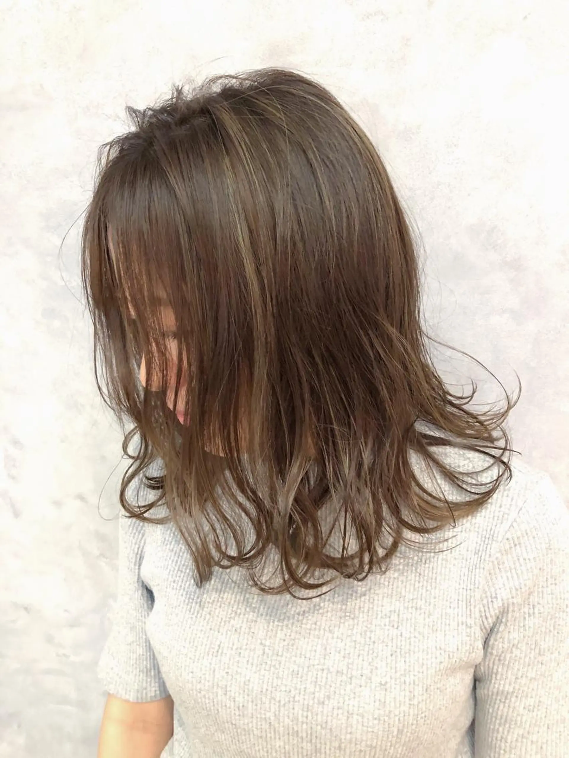 ミディアム カラー カット ヘアカラー トリートメント 五月女 隼人のヘアスタイル