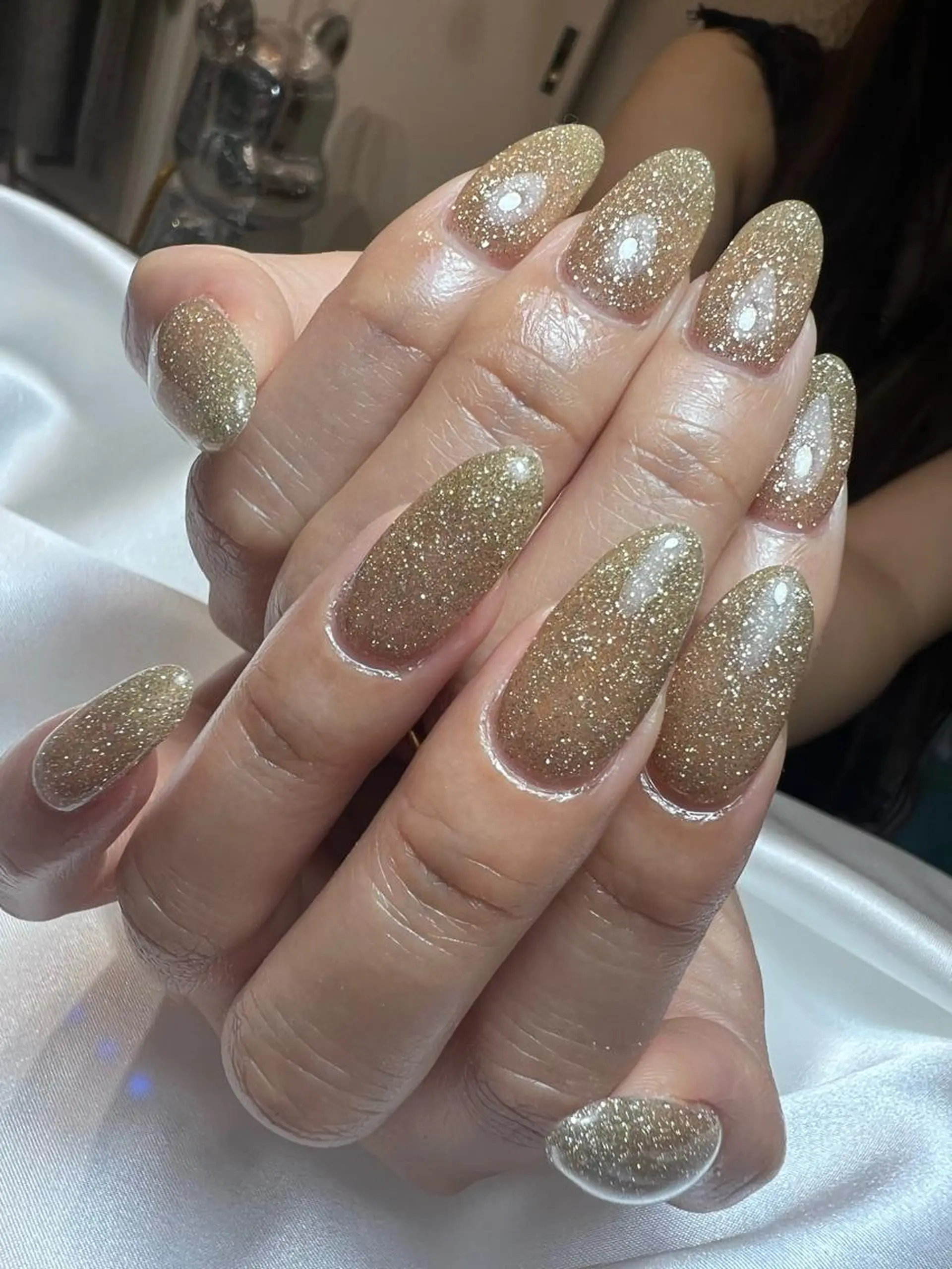 ネイル フラッシュネイル ラメ(グリッター) bijou nails所属・bijou nails　蓮のネイルデザイン