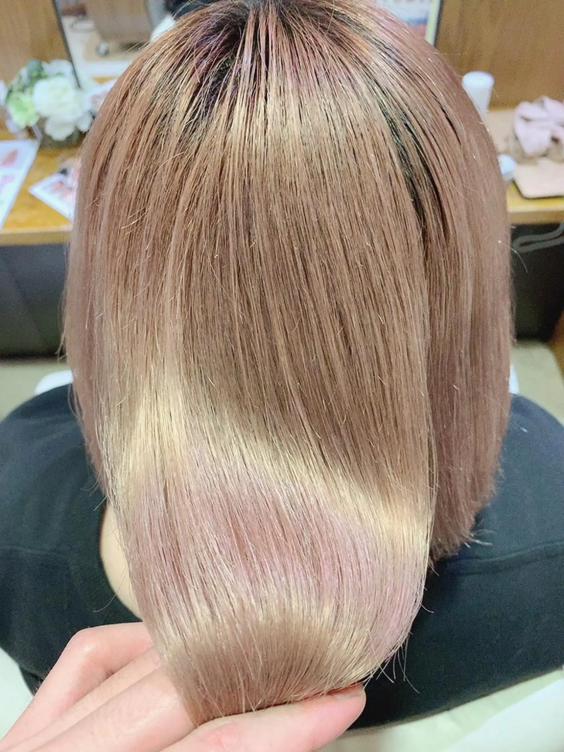 ミディアム トリートメント beautism clock所属・韓国風🇰🇷うる艶 レイヤー/海青🫧のヘアスタイル