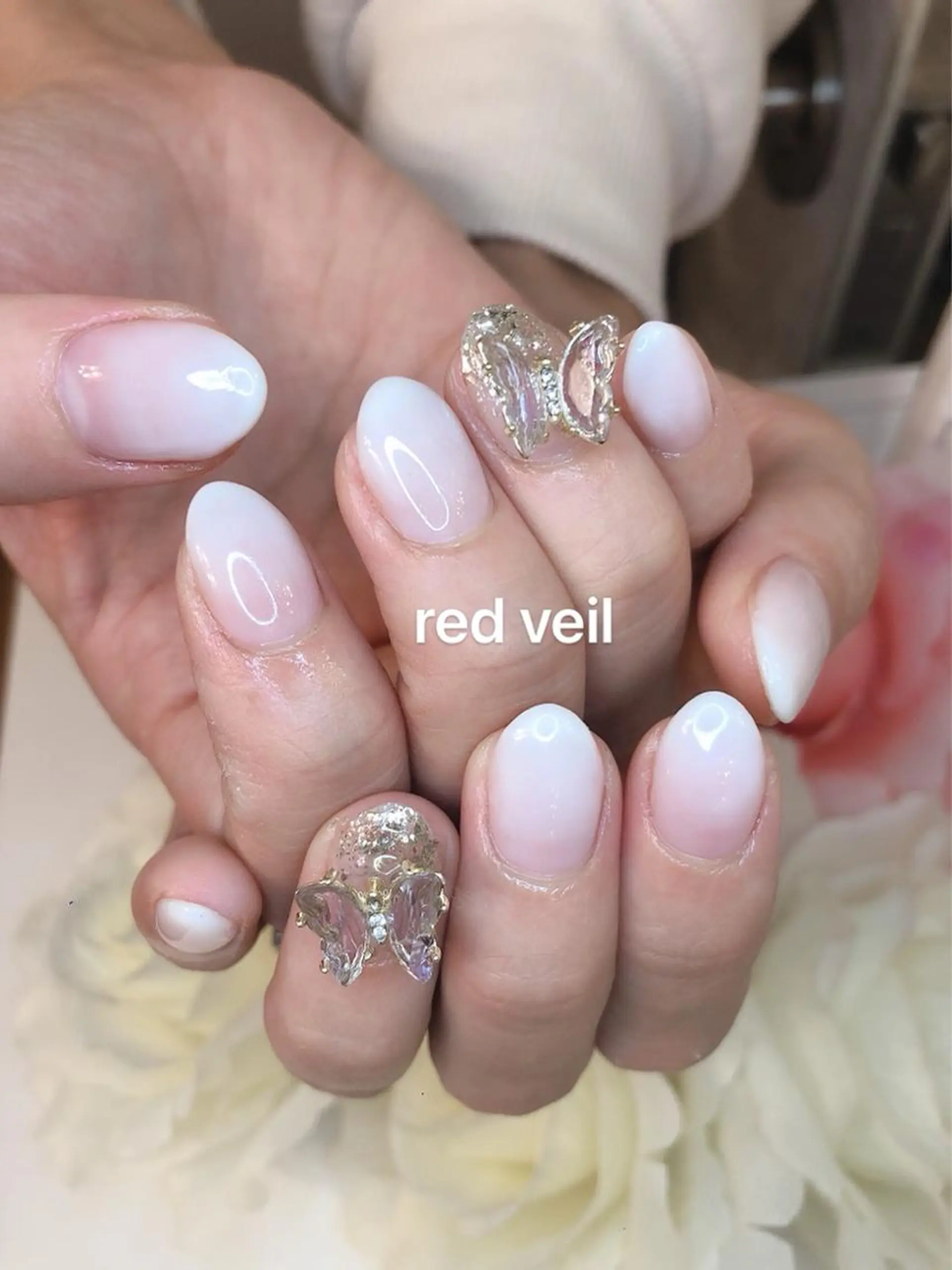 ミディアム ネイル 長さ出し専門 nynaのネイルデザイン