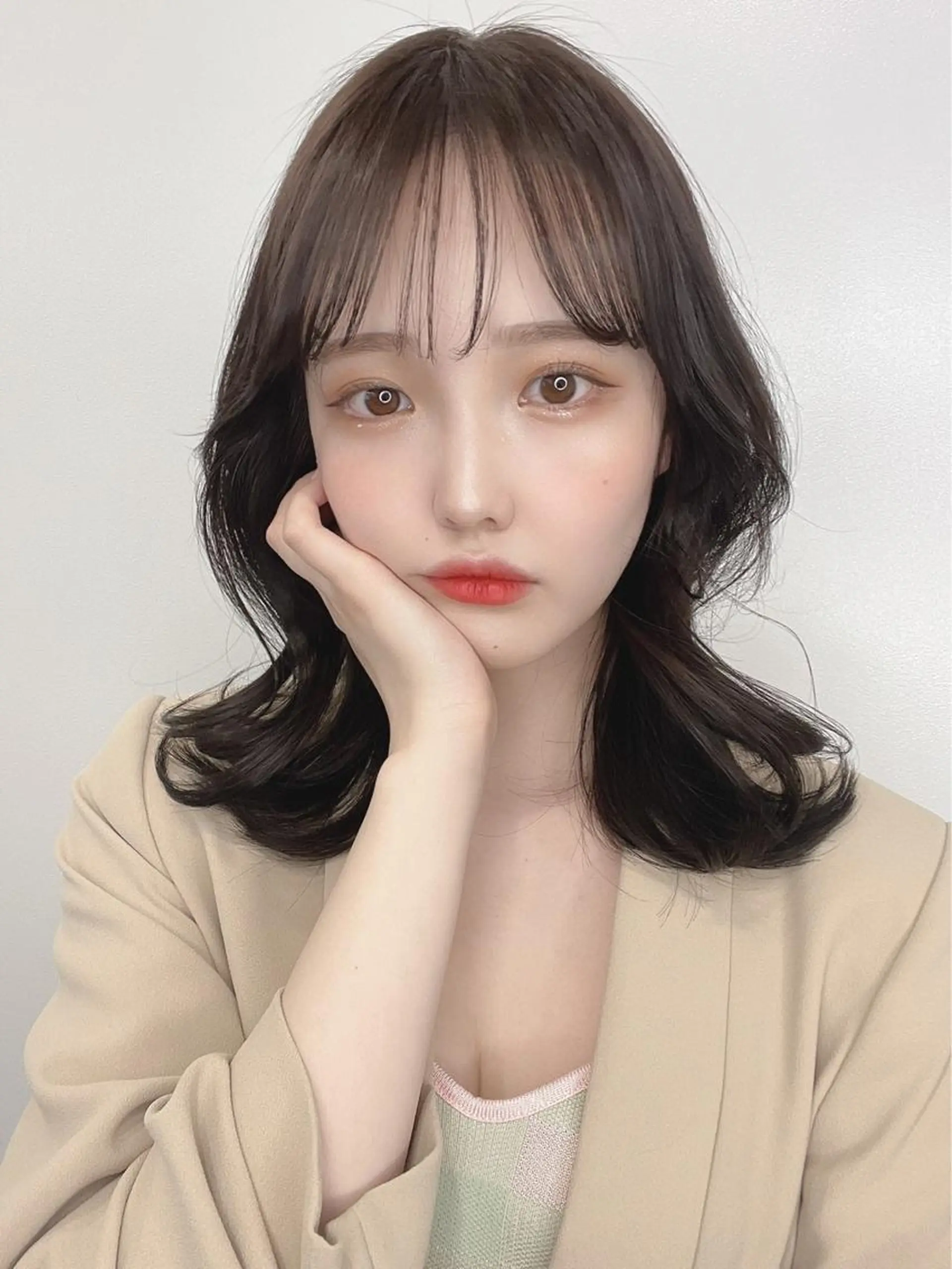 ミディアム カラー ヘアアレンジ くびれヘア カット ヘアカラー トリートメント ヘアセット レイヤーカット指名 No.1💖マユカのヘアスタイル