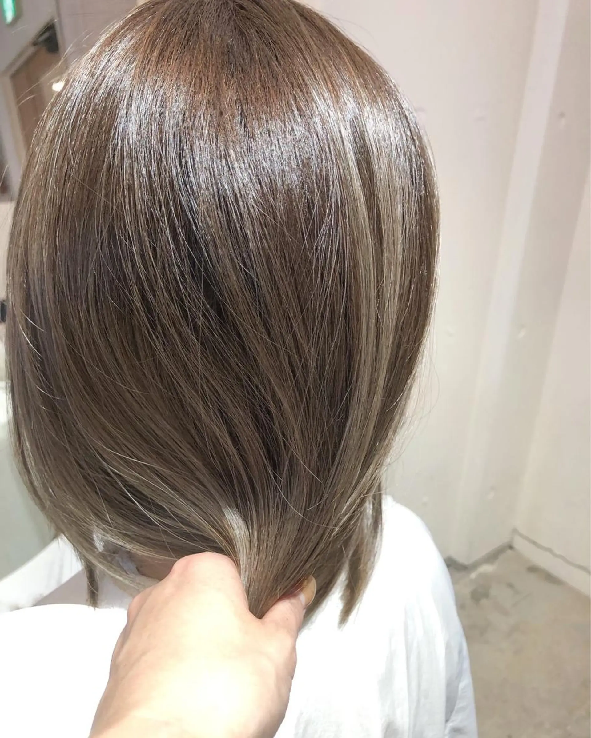 カラー dipty MOILA所属・辻 貴音のヘアスタイル