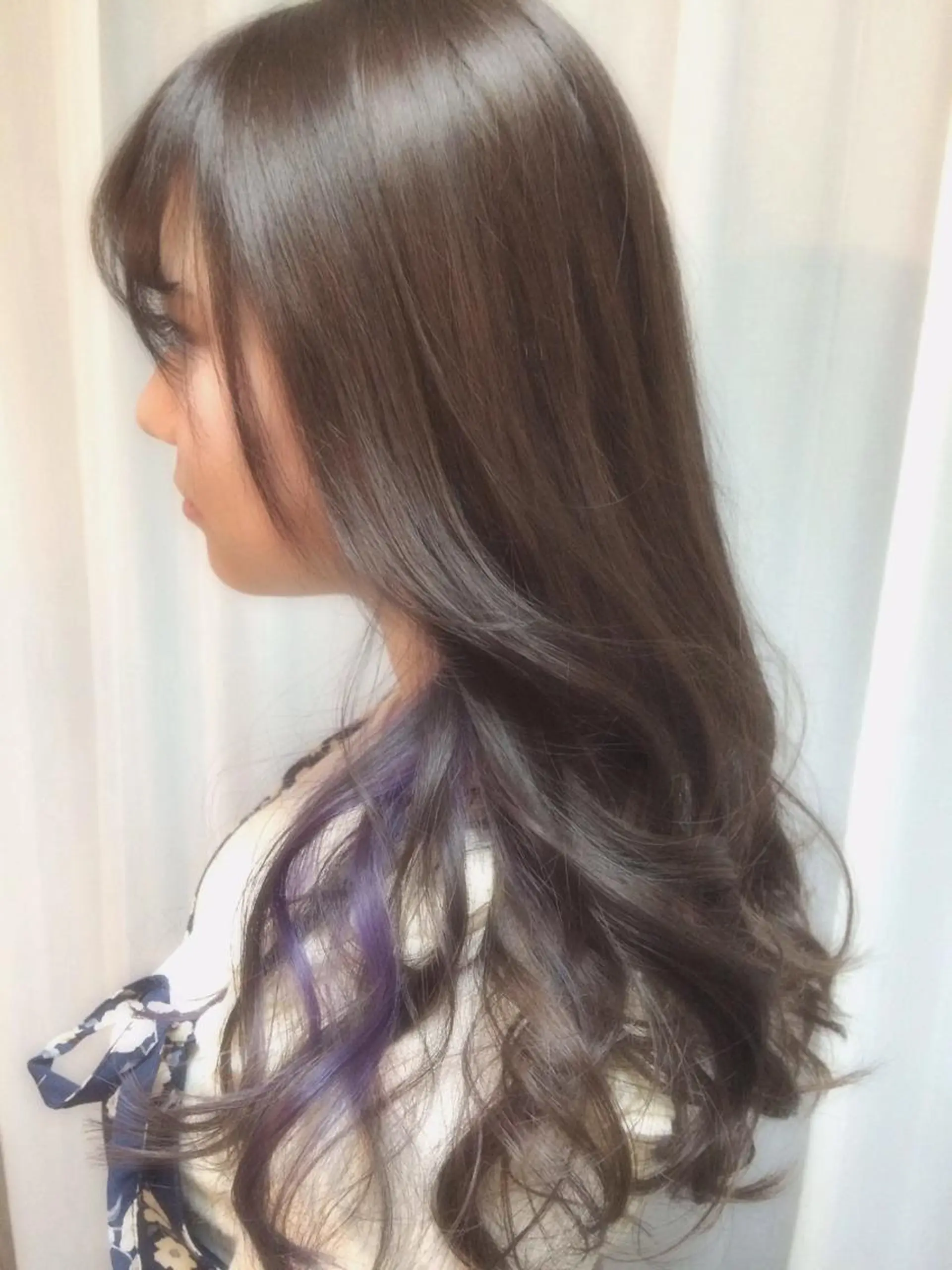 ミディアム セミロング ロング カラー パーマ ヘアアレンジ アッシュ インナーカラー ラベンダーカラー ラベンダーアッシュ パープルカラー filo byFeria渋谷所属・縮毛矯正/美髪 髪質改善/石田幸輔のヘアスタイル
