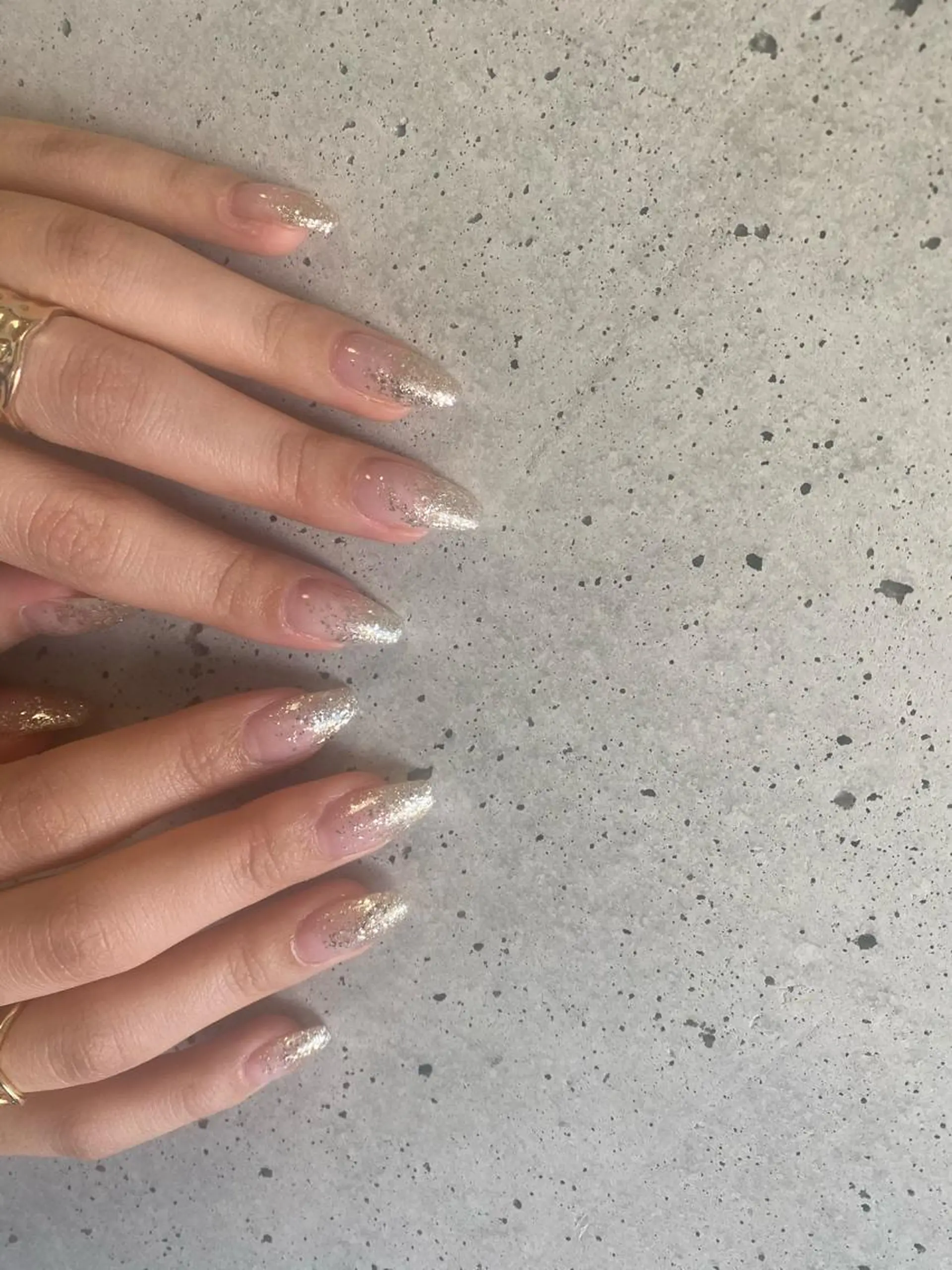 ネイル Ray. ／綺麗目ニュアンスのネイルデザイン