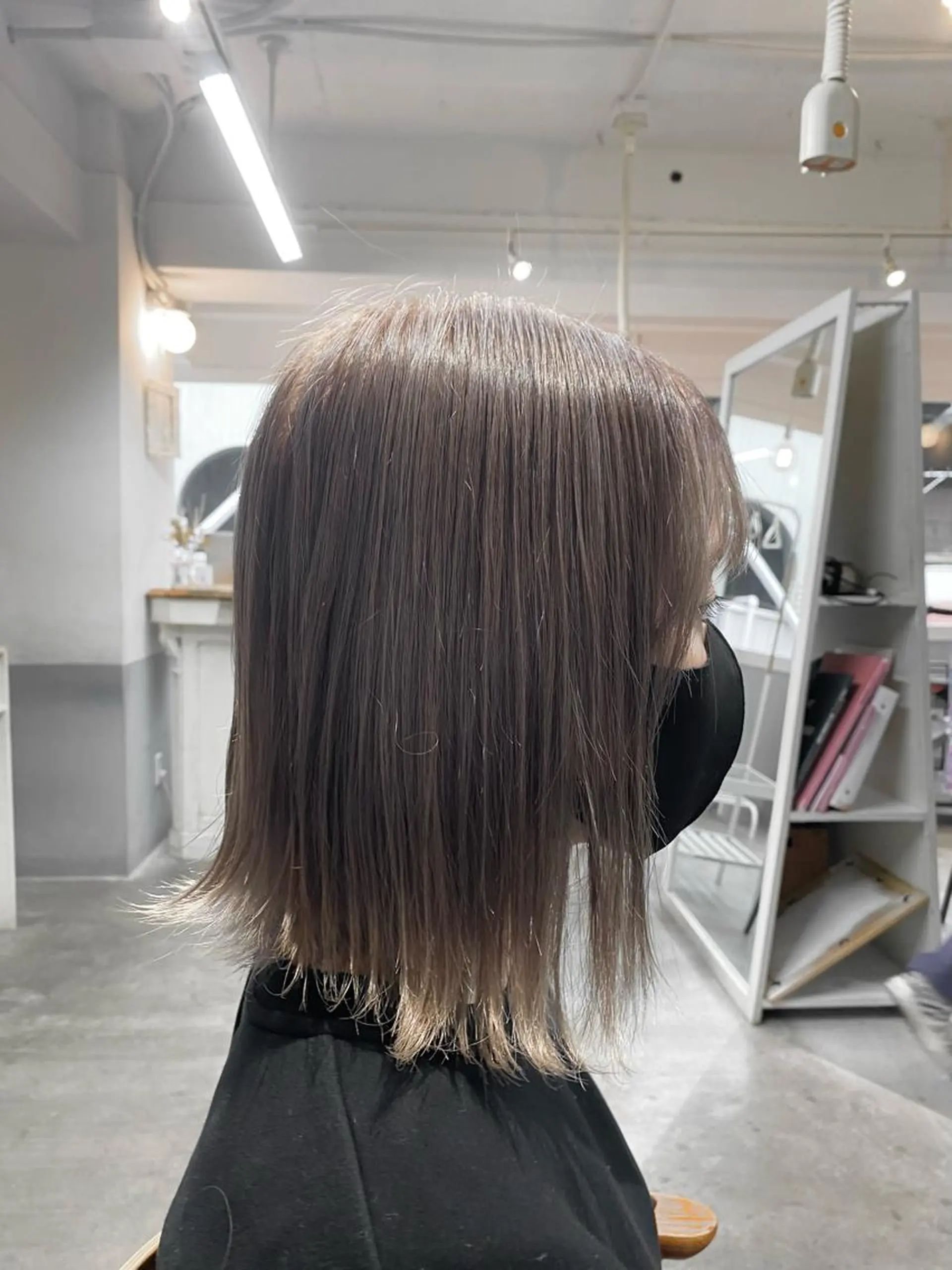 ショート カラー ベージュカラー カワタ リュウセイのヘアスタイル