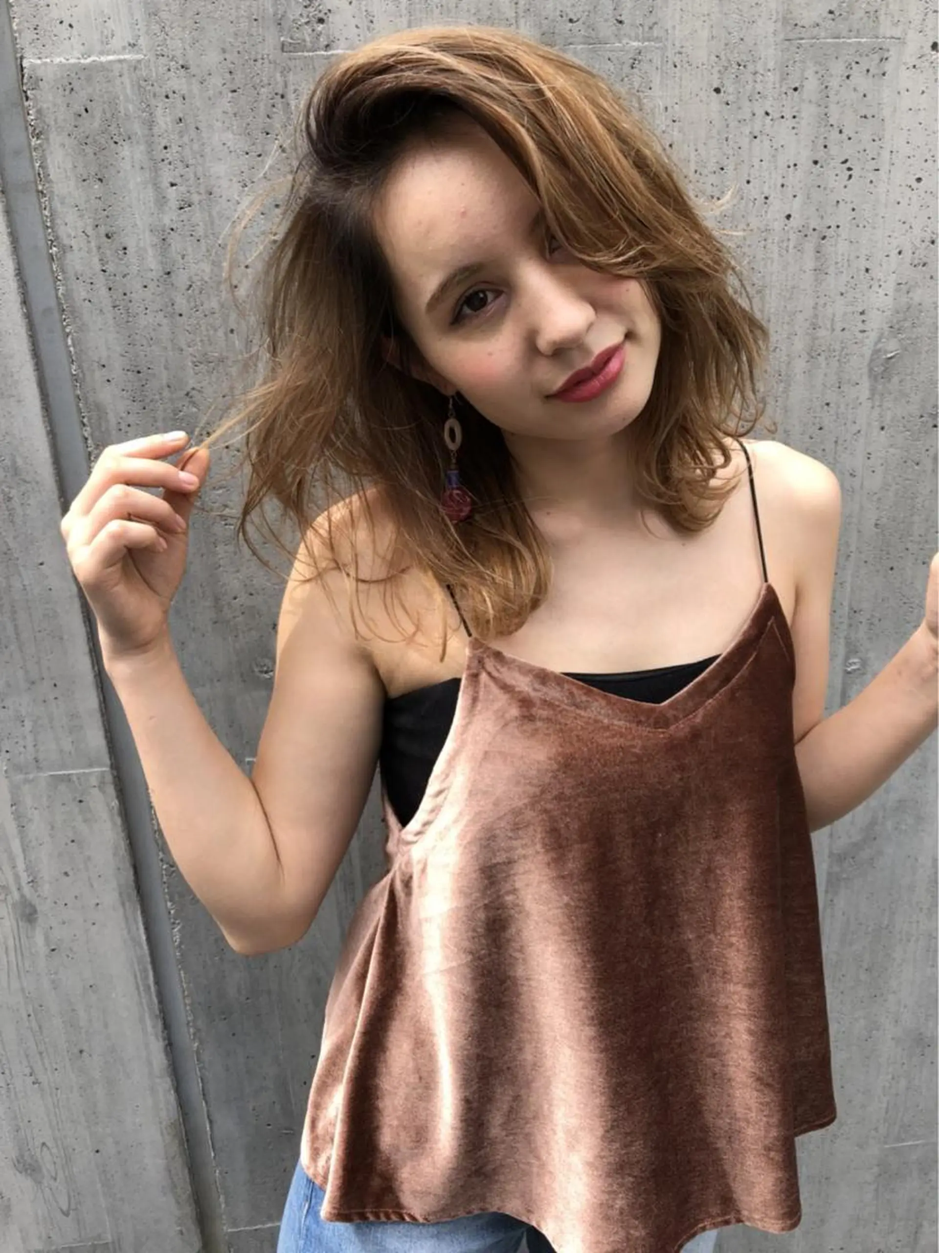 ミディアム 透明感/オリーブ/ グレージュ/YUKAのヘアスタイル