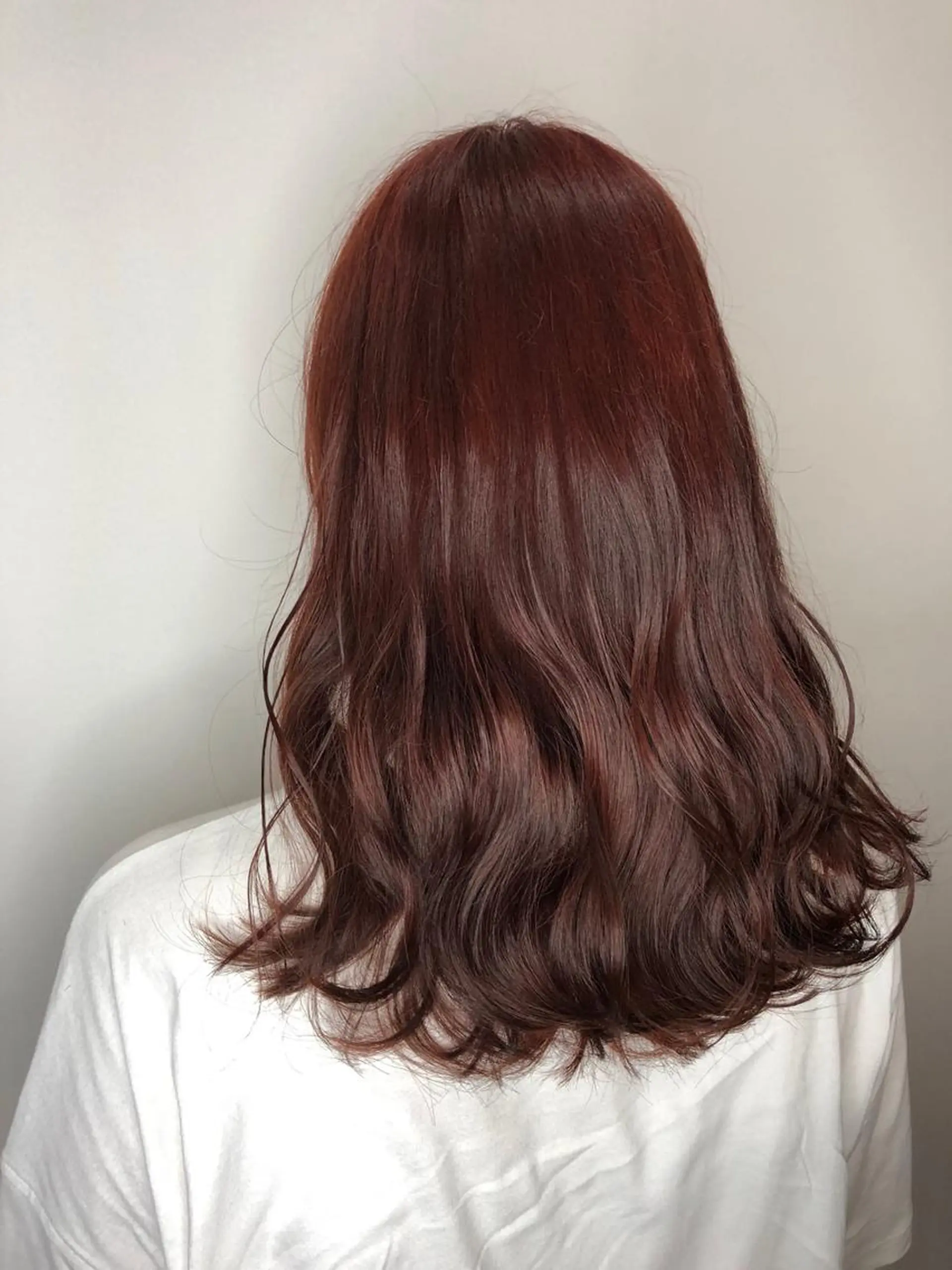 ミディアム カラー NINE＋/代表 ブリーチ特化型サロンのヘアスタイル