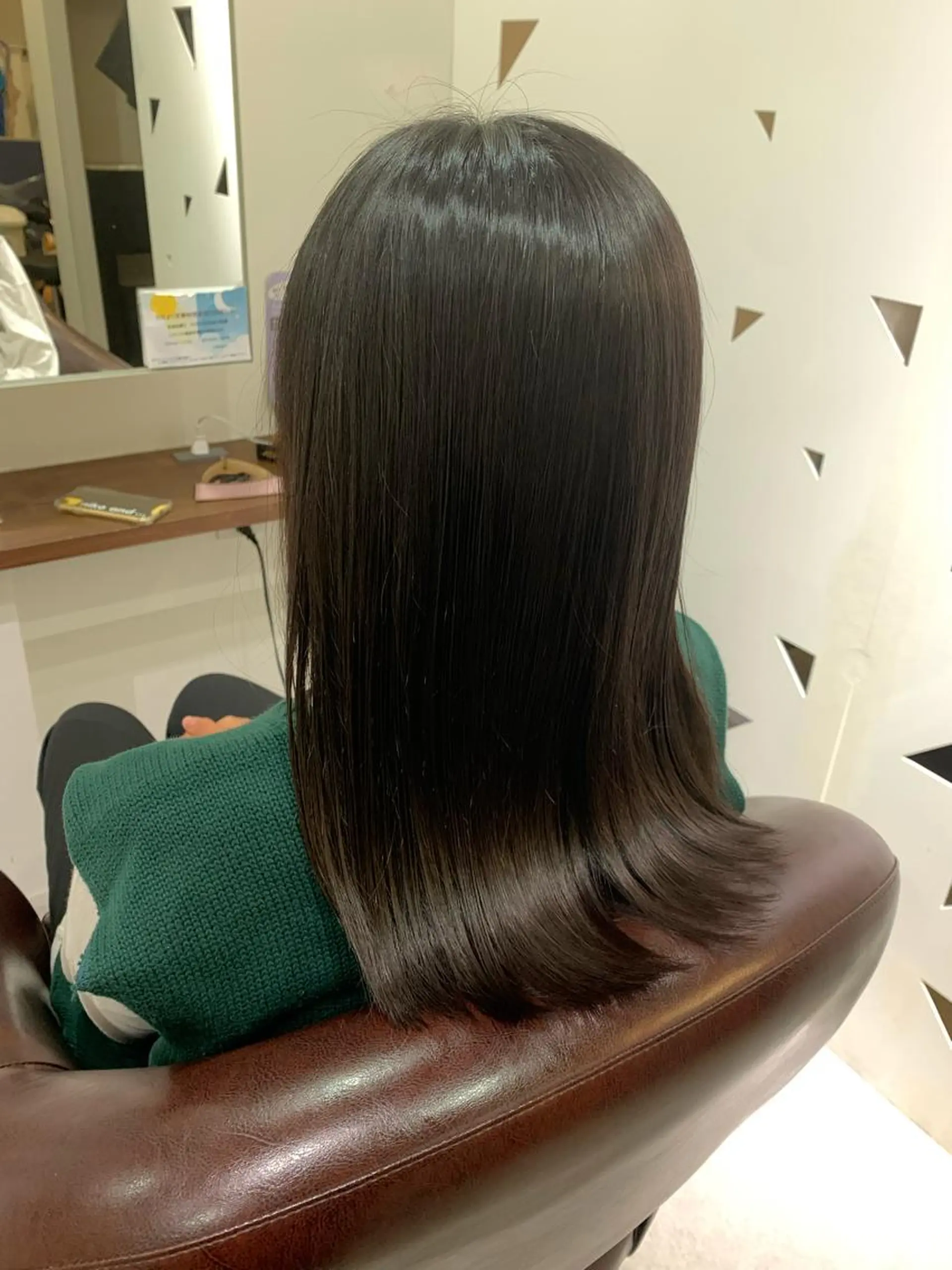 ロング 近藤 若菜のヘアスタイル