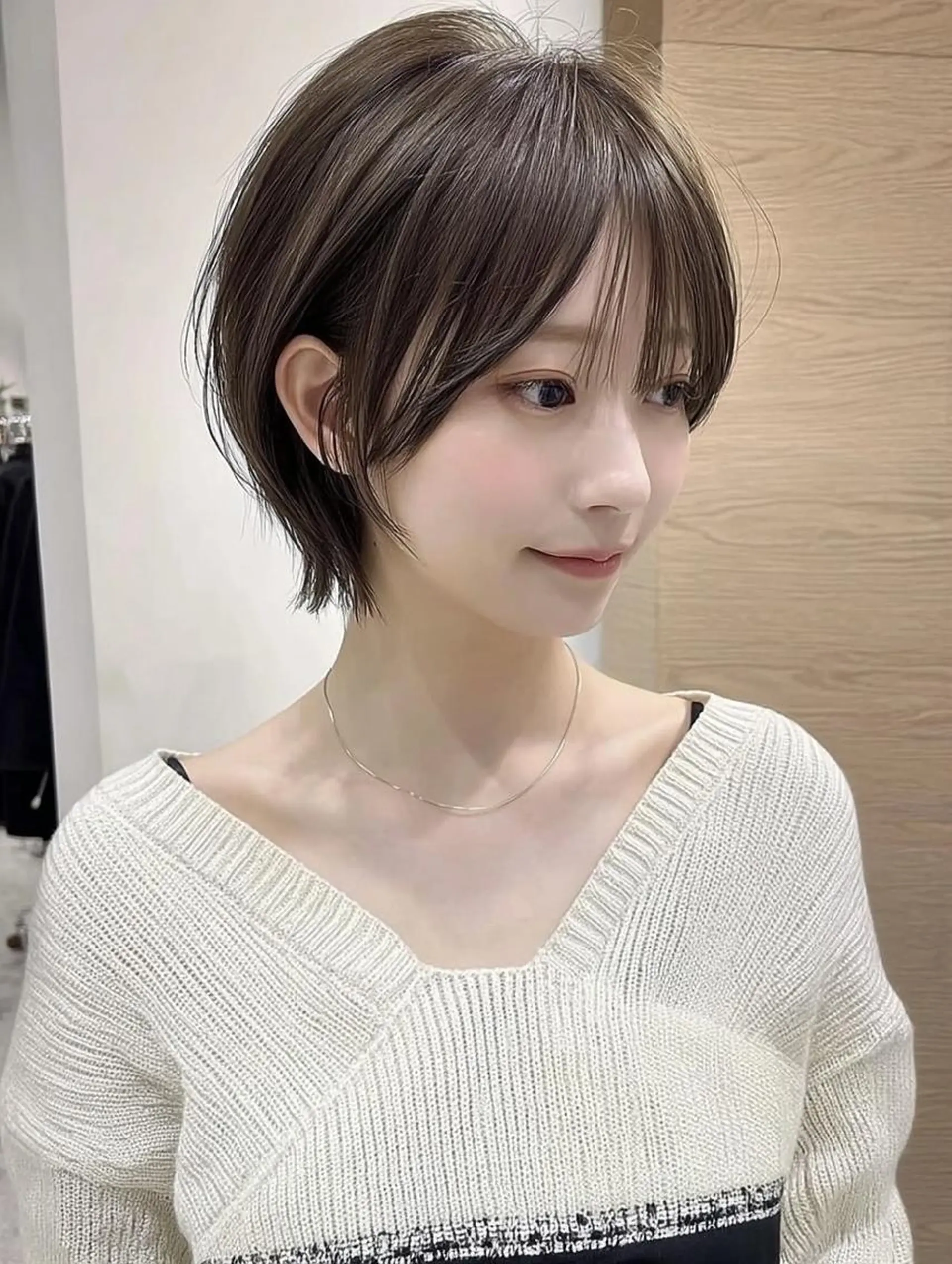 ショート ヘアアレンジ 髪質改善 韓国風ヘア レイヤーカット 似合わせカット シースルーバング カット ヘアカラー Ayumu /京都／西院のヘアスタイル